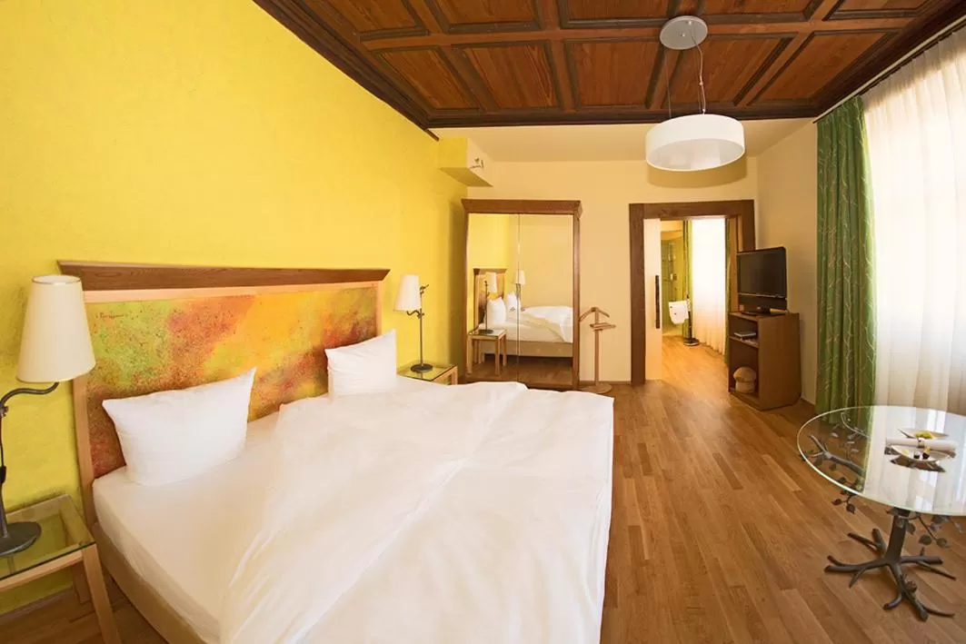 Bed in Trip Inn Hotel Der Adelshof