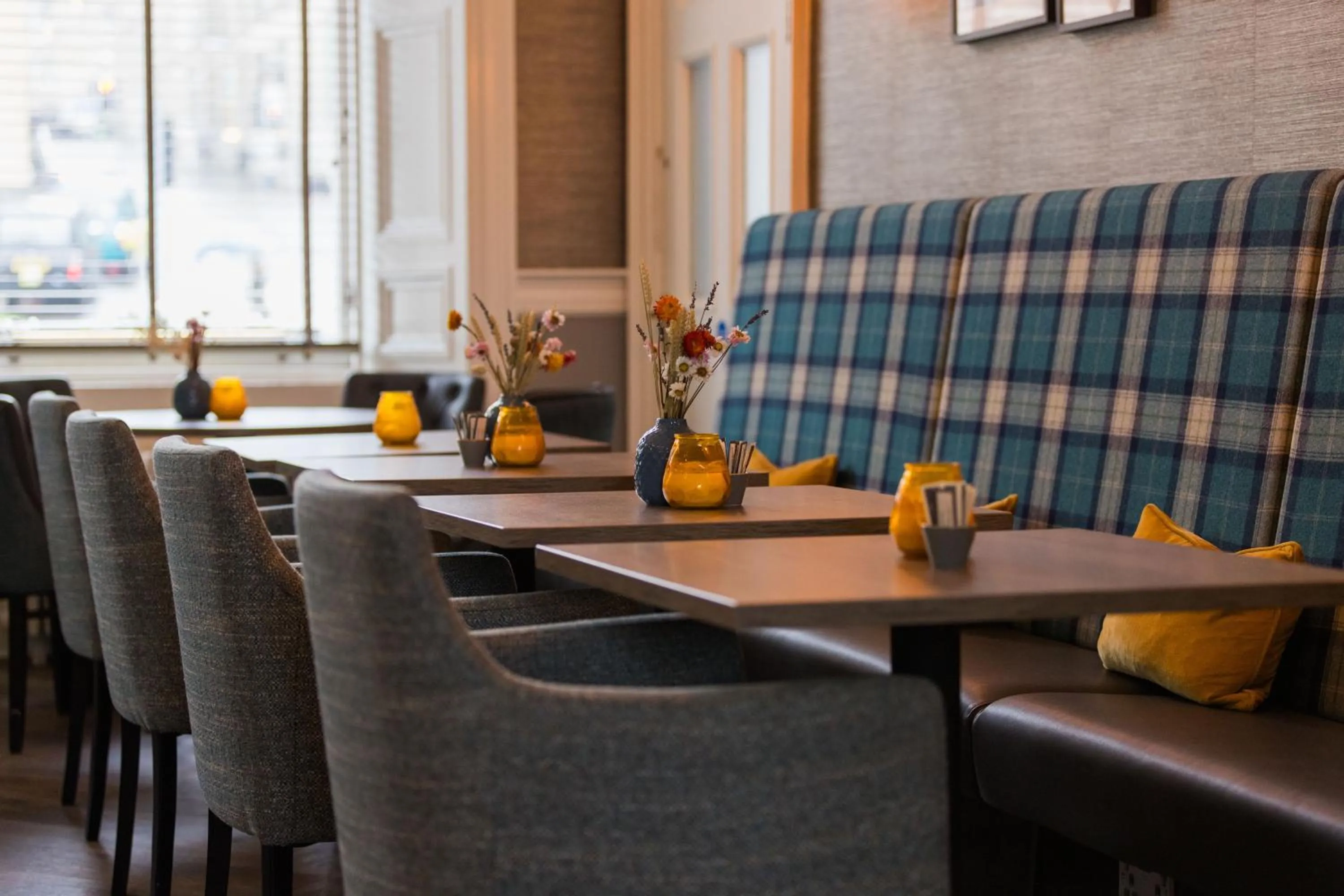 Lounge or bar in 28 York Place Hotel