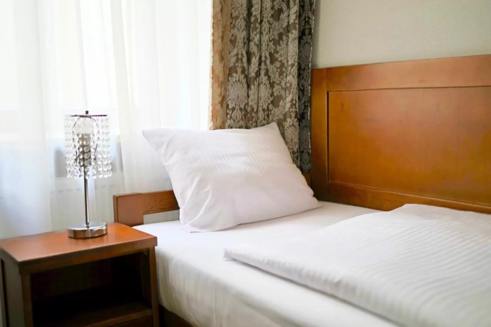 Bed in DReAM Garden Palace