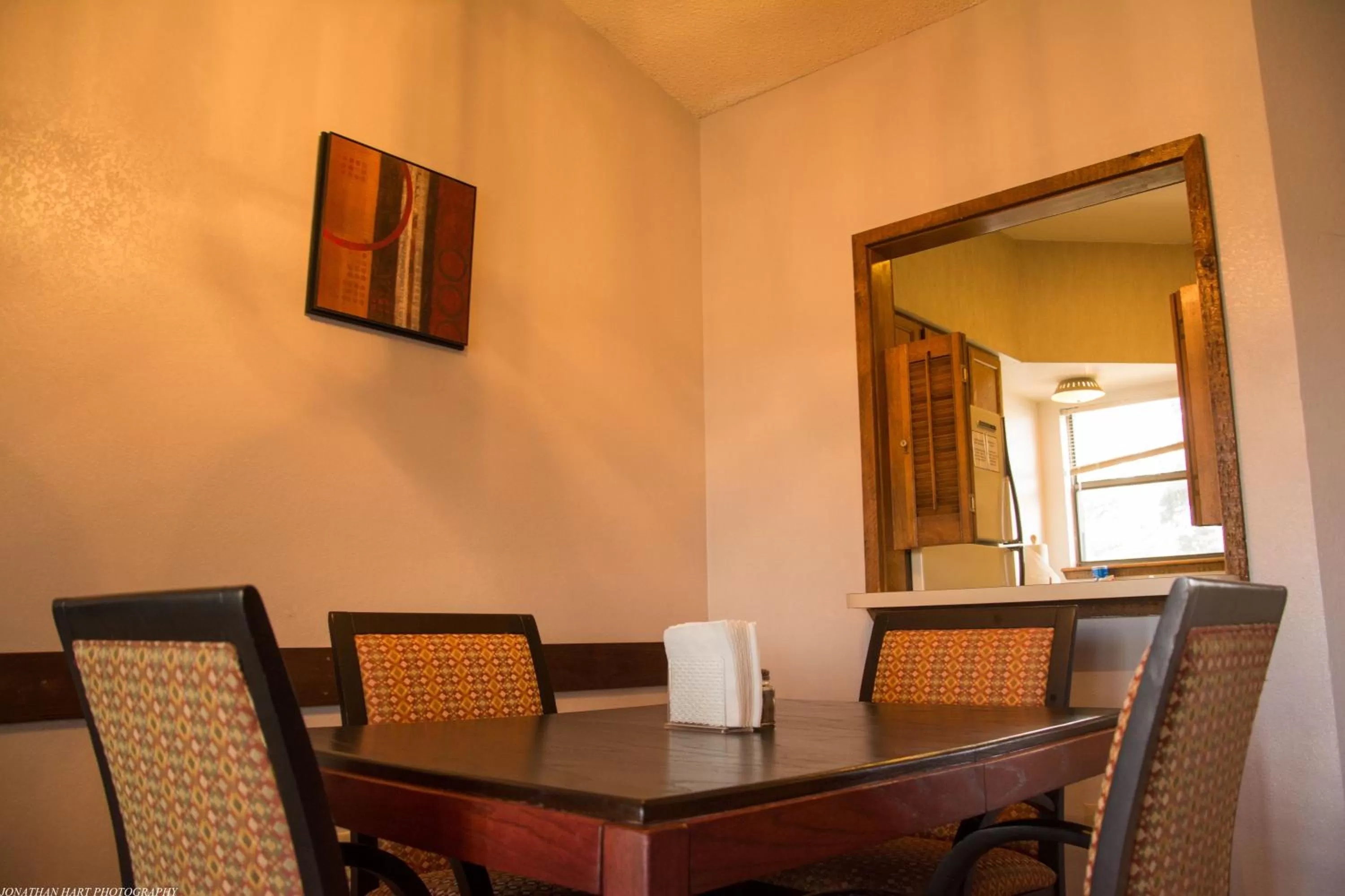 Dining Area in Tiara Del Sol