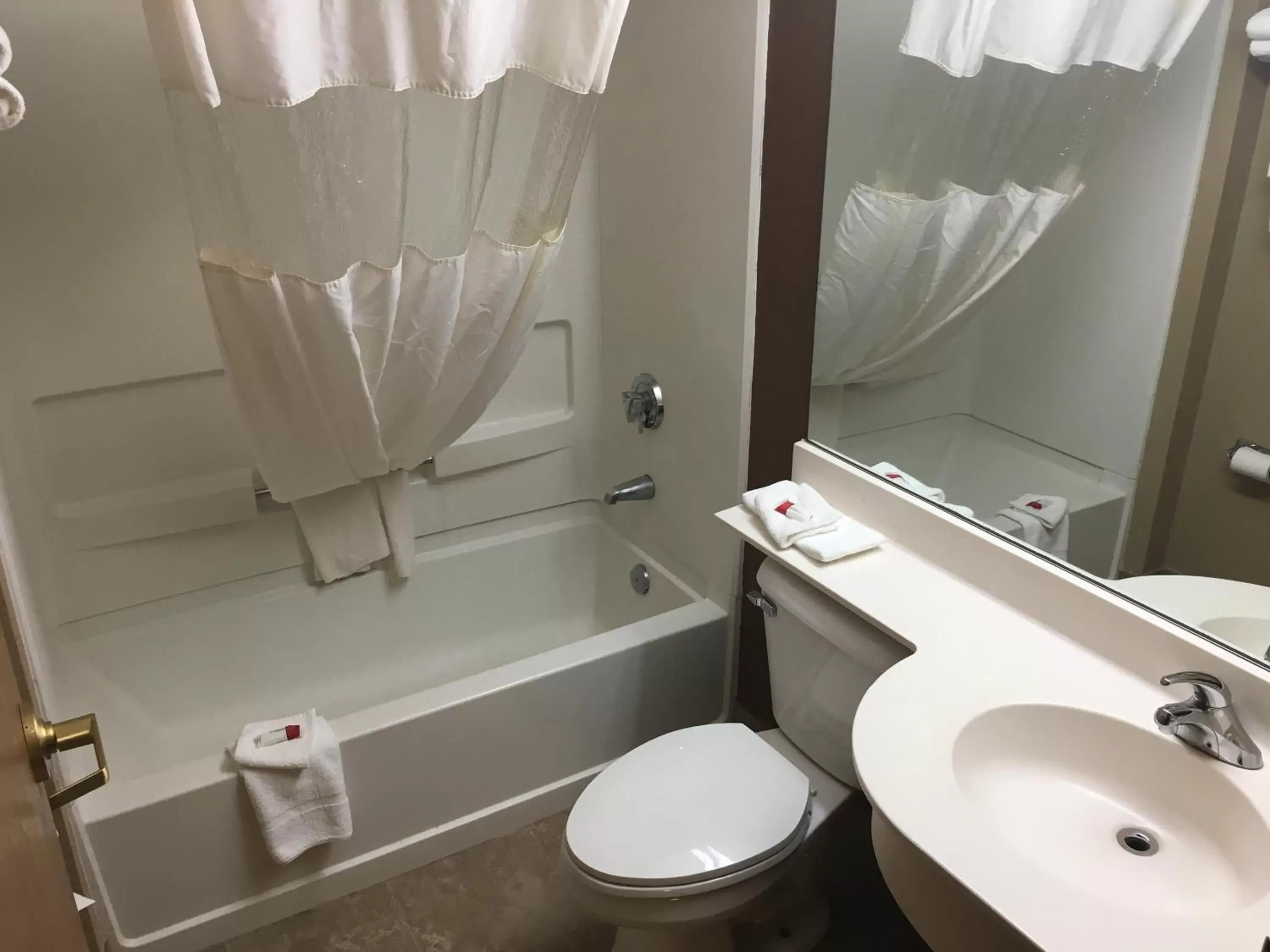 Bathroom in Microtel Inn & Suites by Wyndham Mason