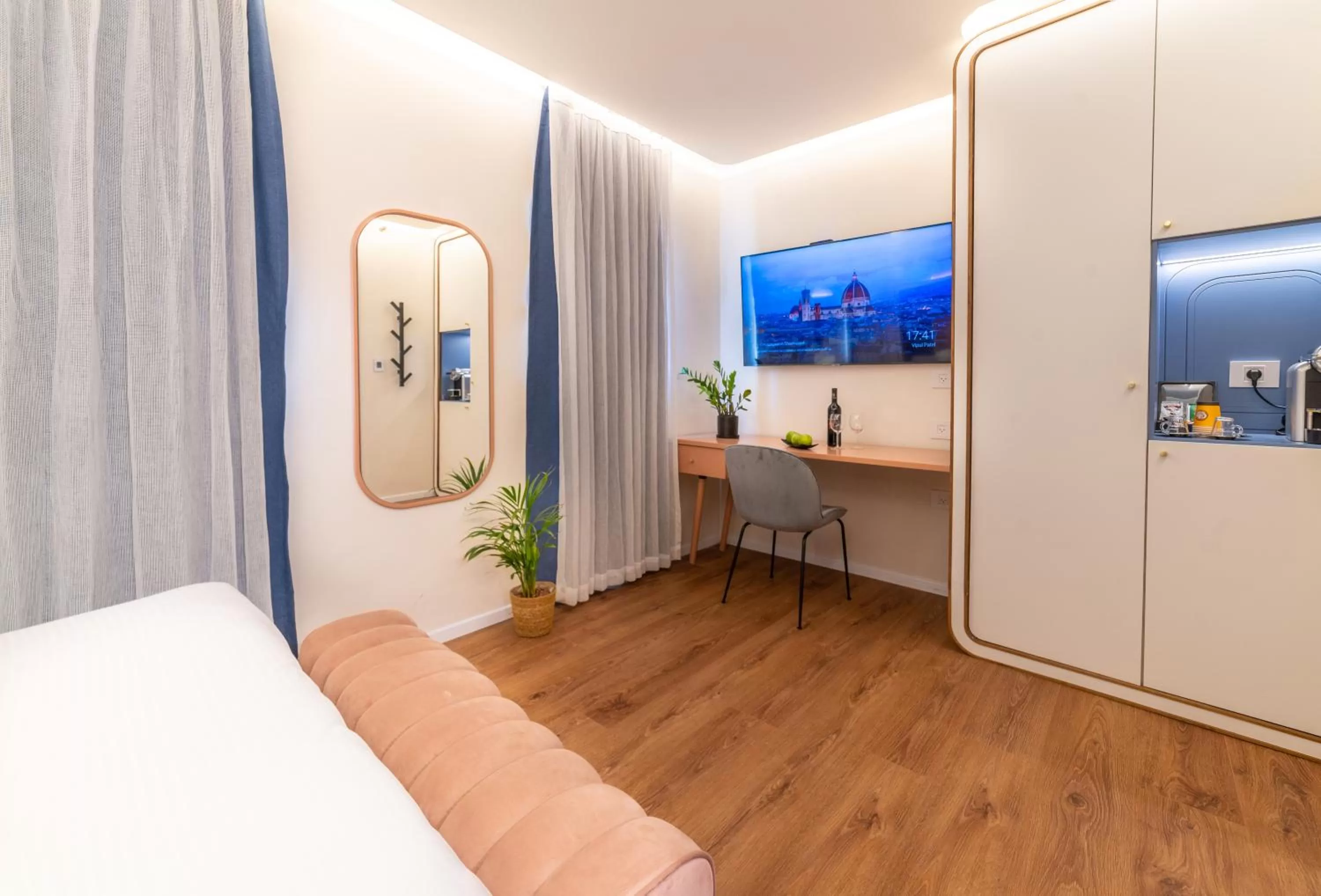 Photo of the whole room in Stay Eilat