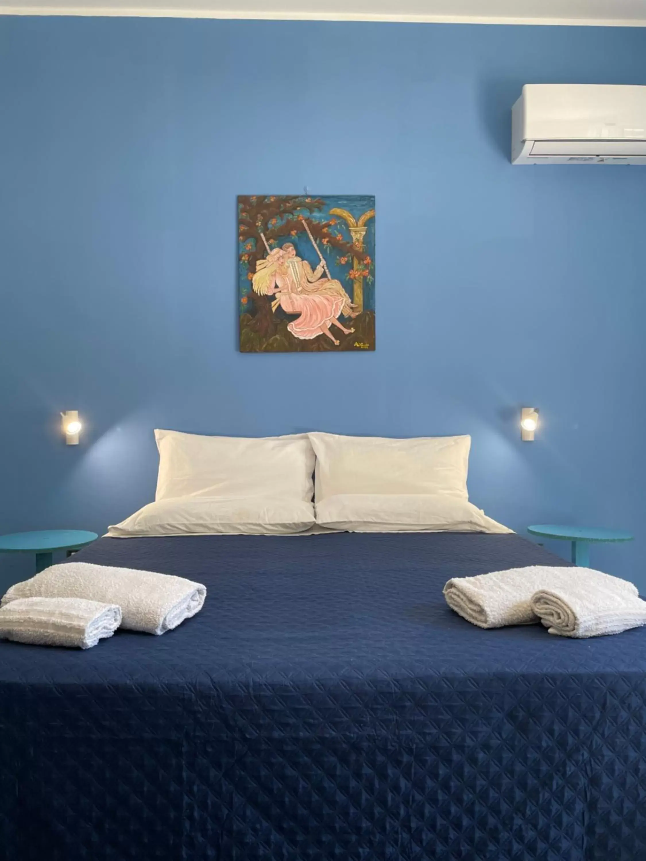 Bed in B&B Rose Antiche Sicily