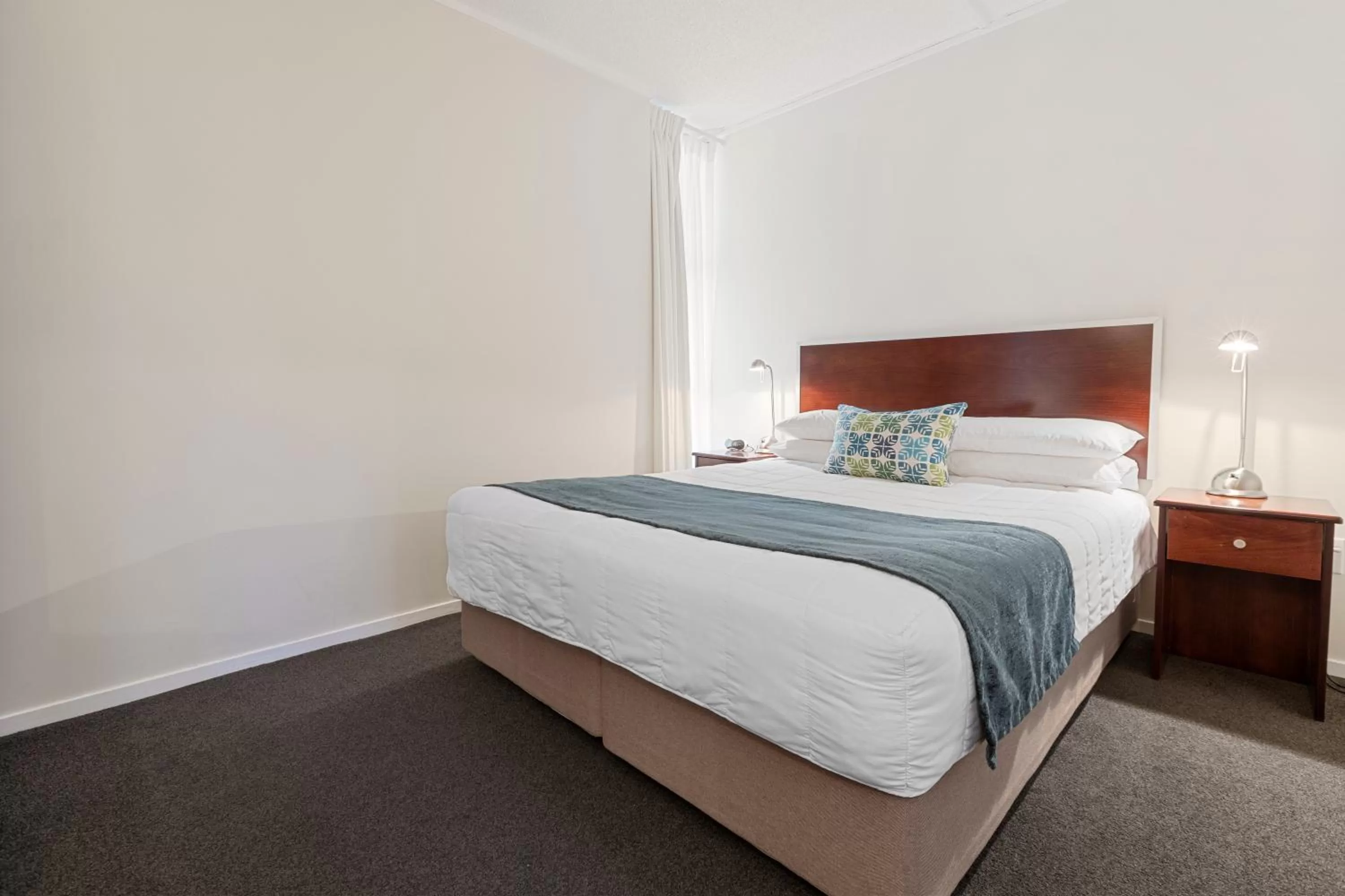 Bedroom, Bed in The Parnell Hotel & Conference Centre