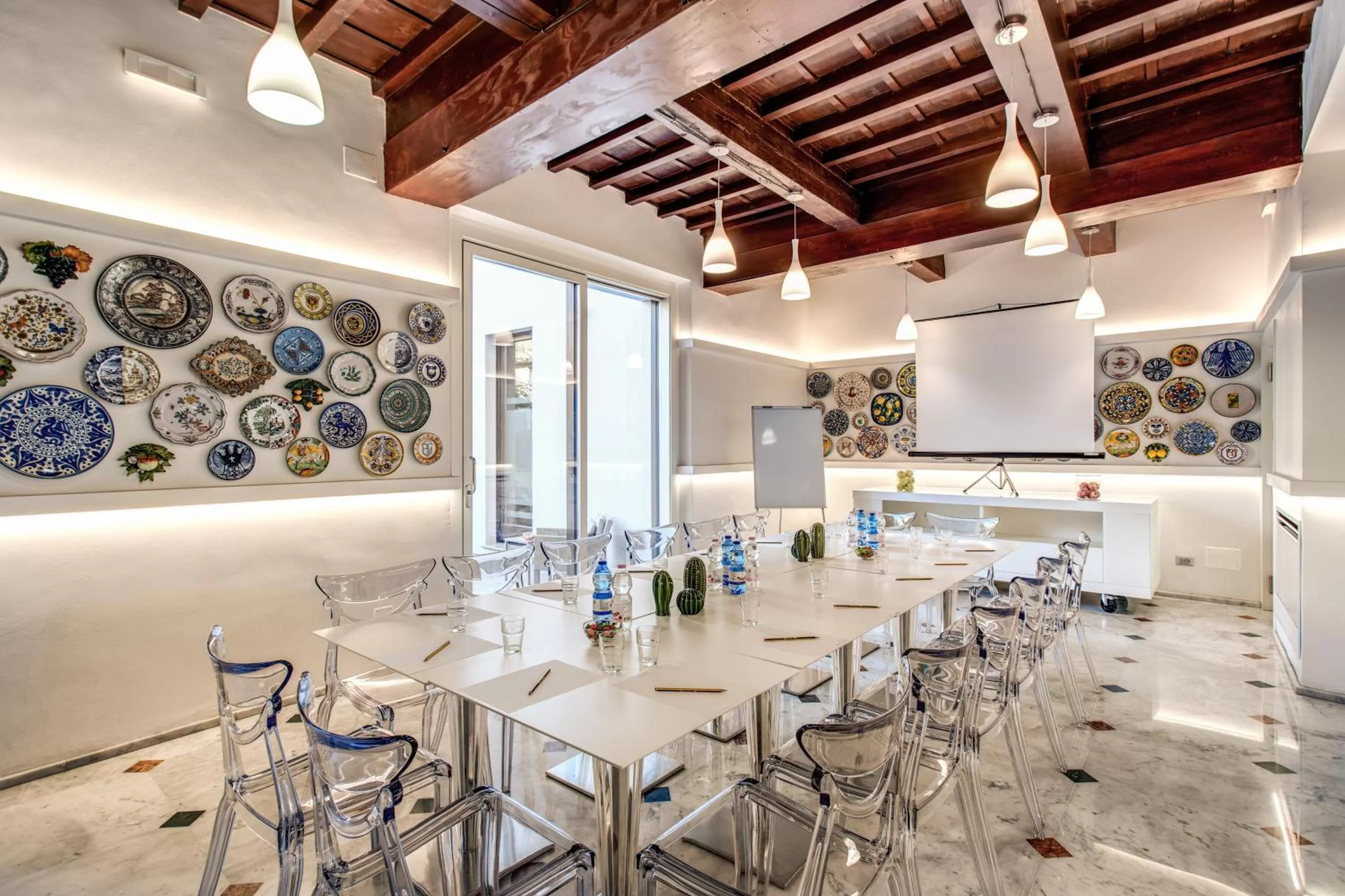 Business facilities in Hotel Boston