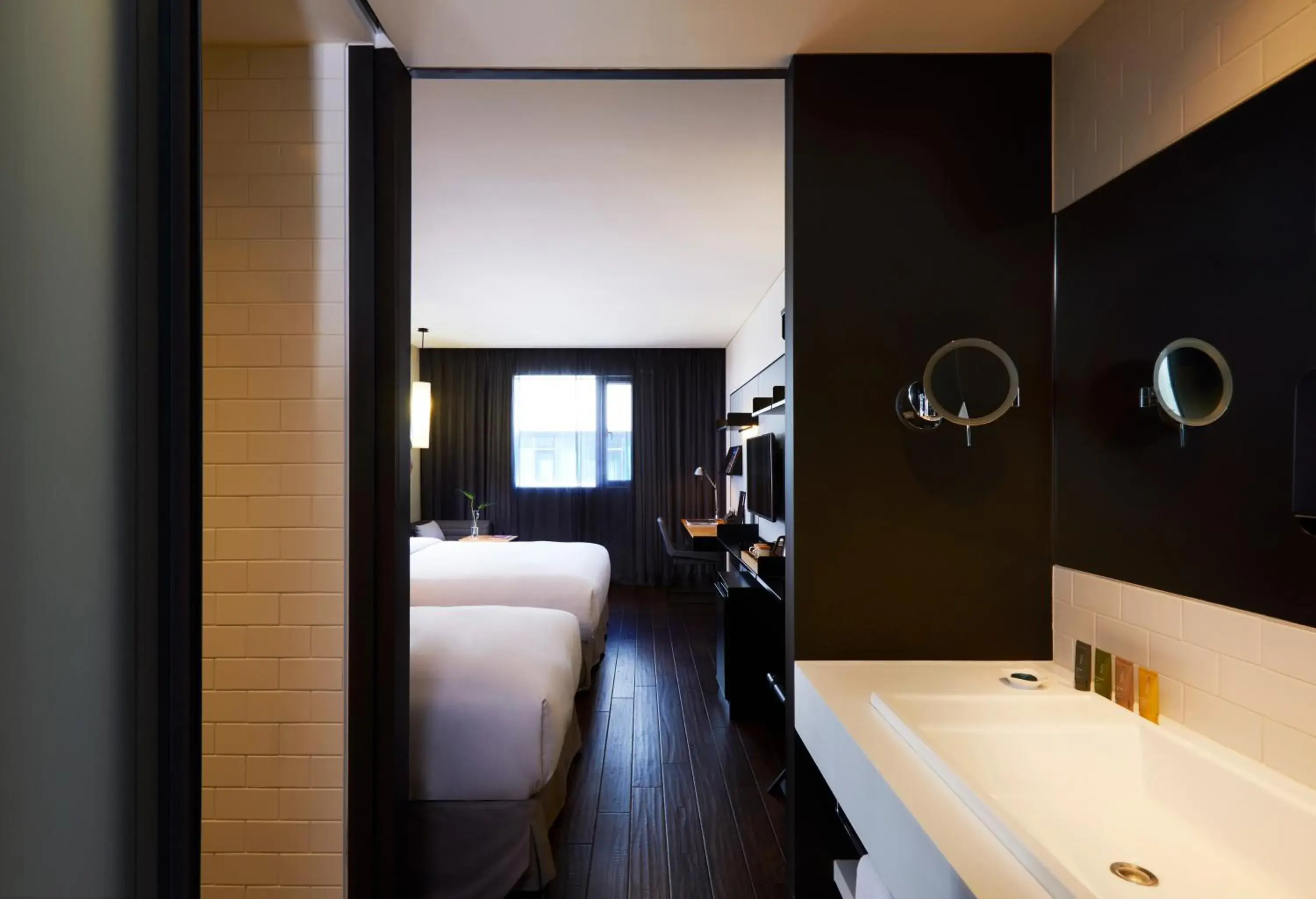 Photo of the whole room, Bathroom in GLAD Hotel Yeouido Seoul