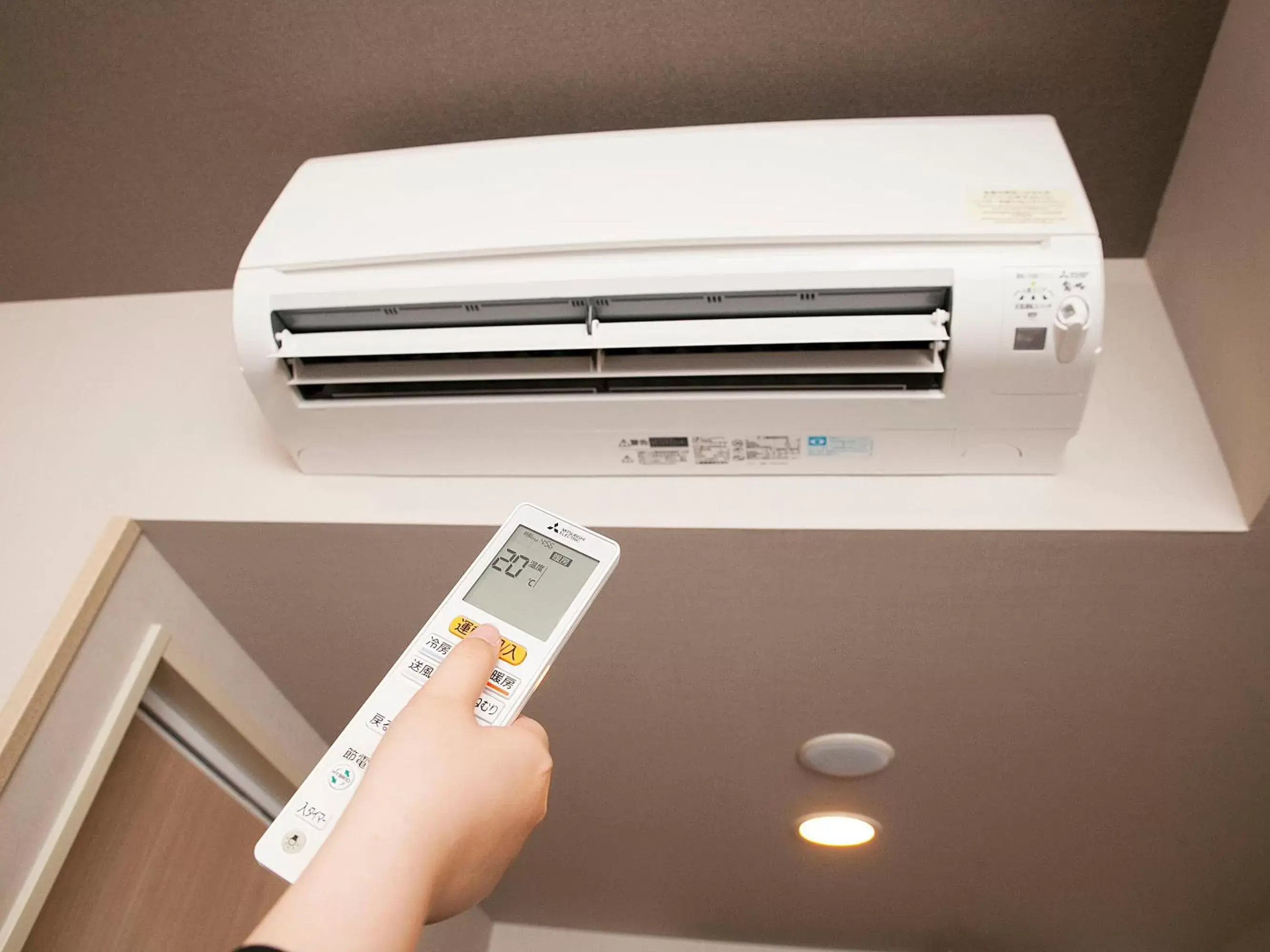 air conditioner in Hotel Route-Inn Nagahama Inter