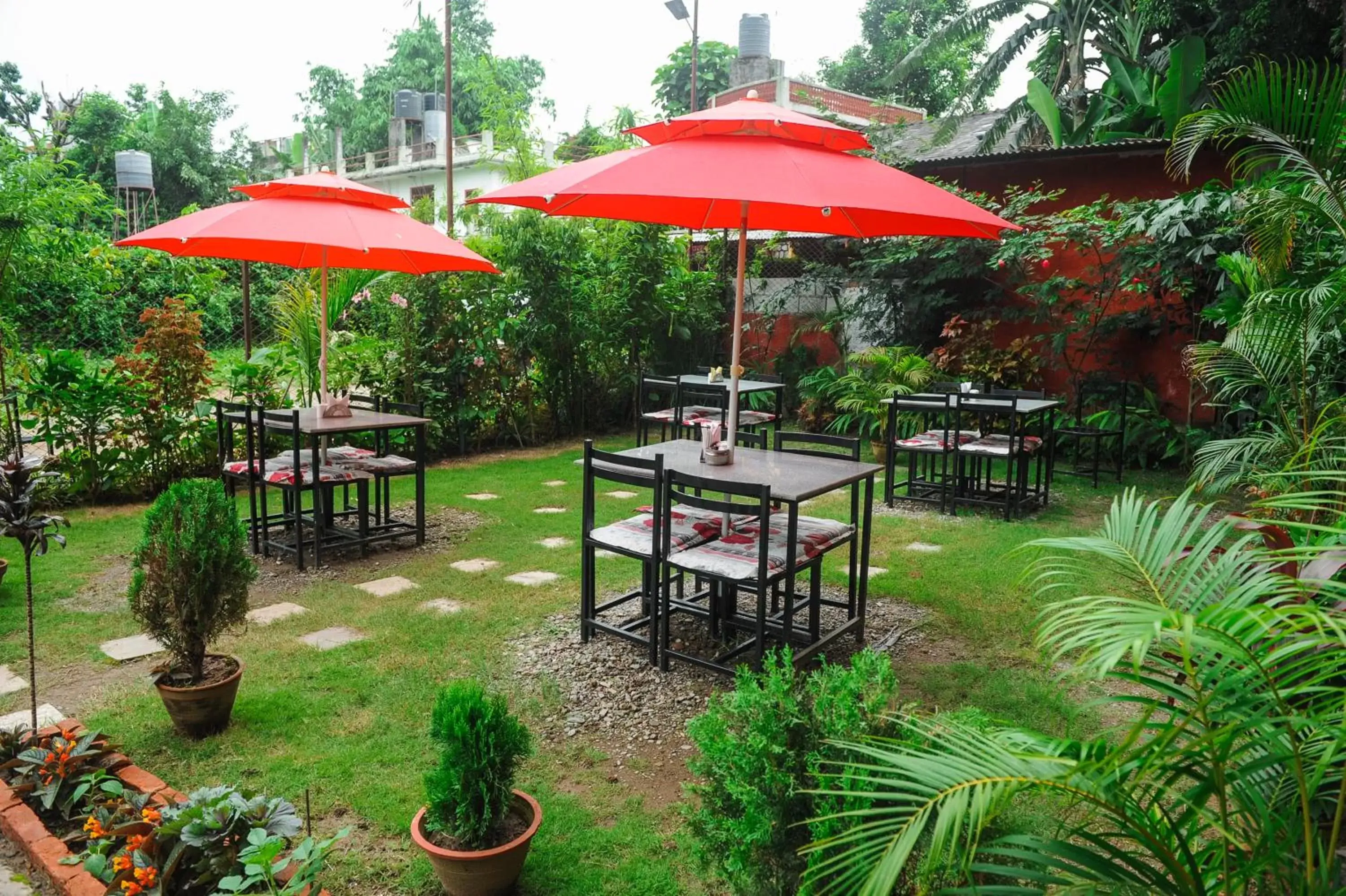 Garden view, Restaurant/Places to Eat in Hotel Splendid View