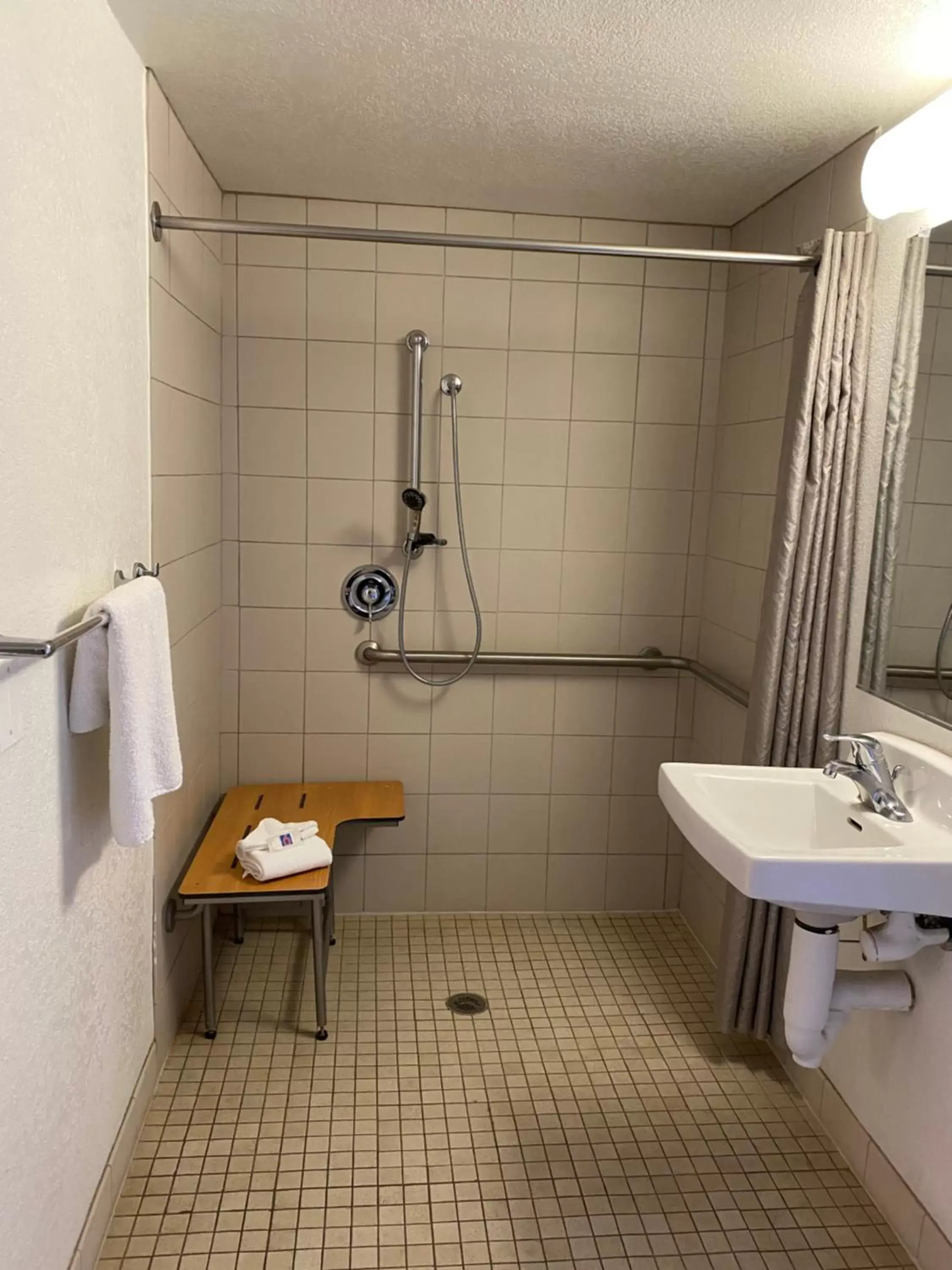 Bathroom in Motel 6-Flagstaff, AZ - West - Woodland Village