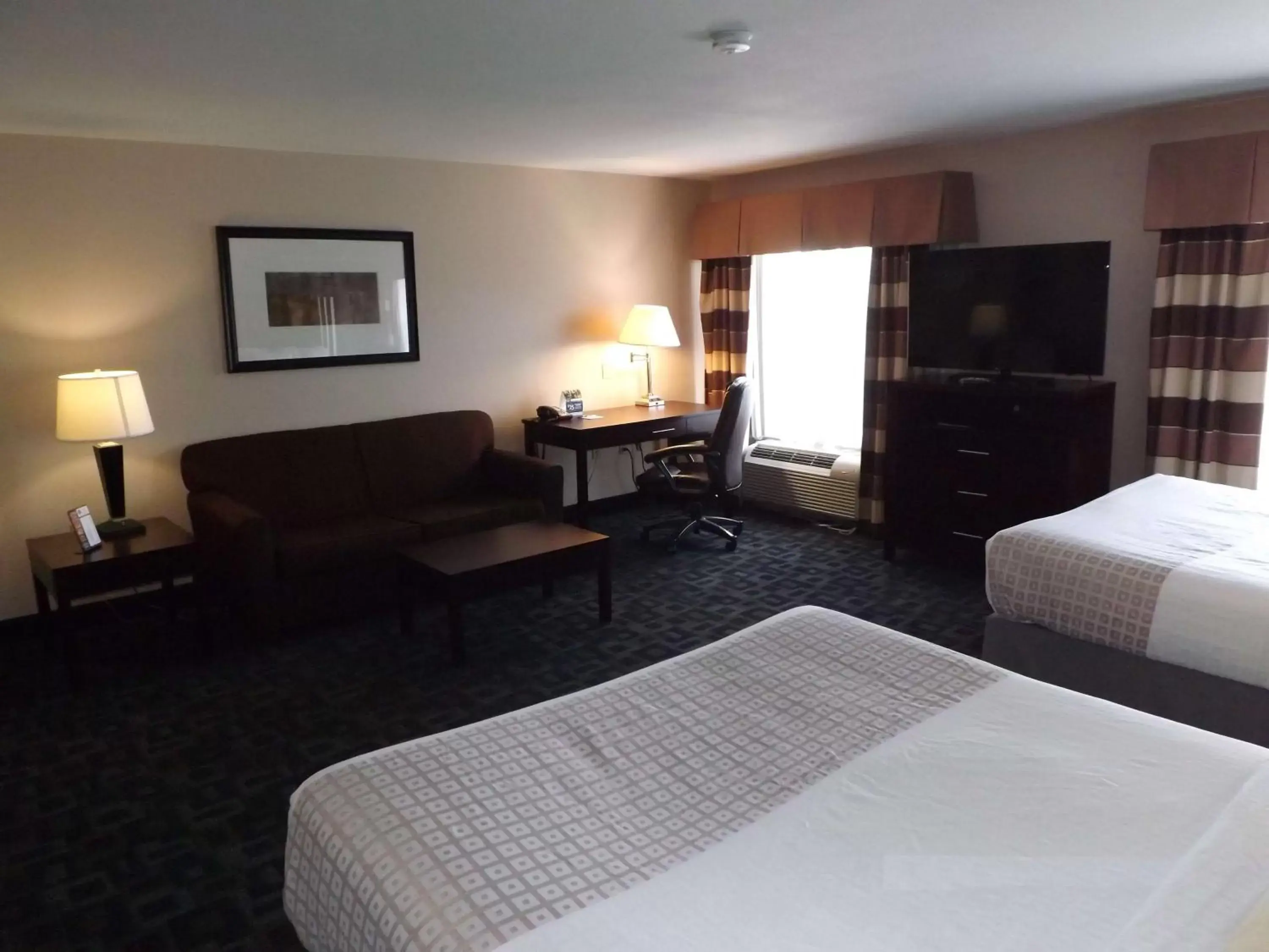 Queen Room with Two Queen Beds and Sofa Bed - Non-Smoking in Best Western Plus Kalamazoo Suites