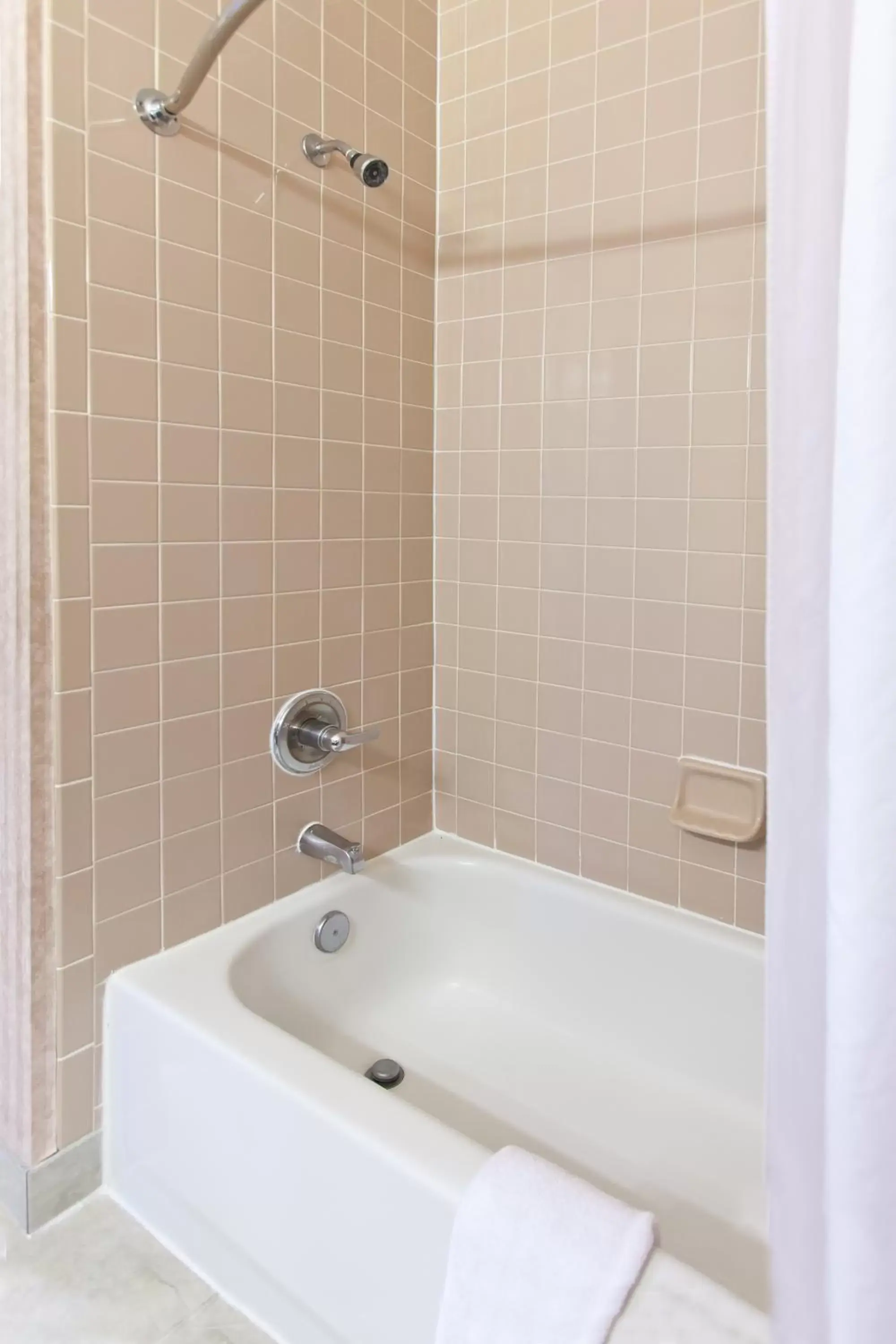 Bathroom in Landmark Inn Fort Irwin