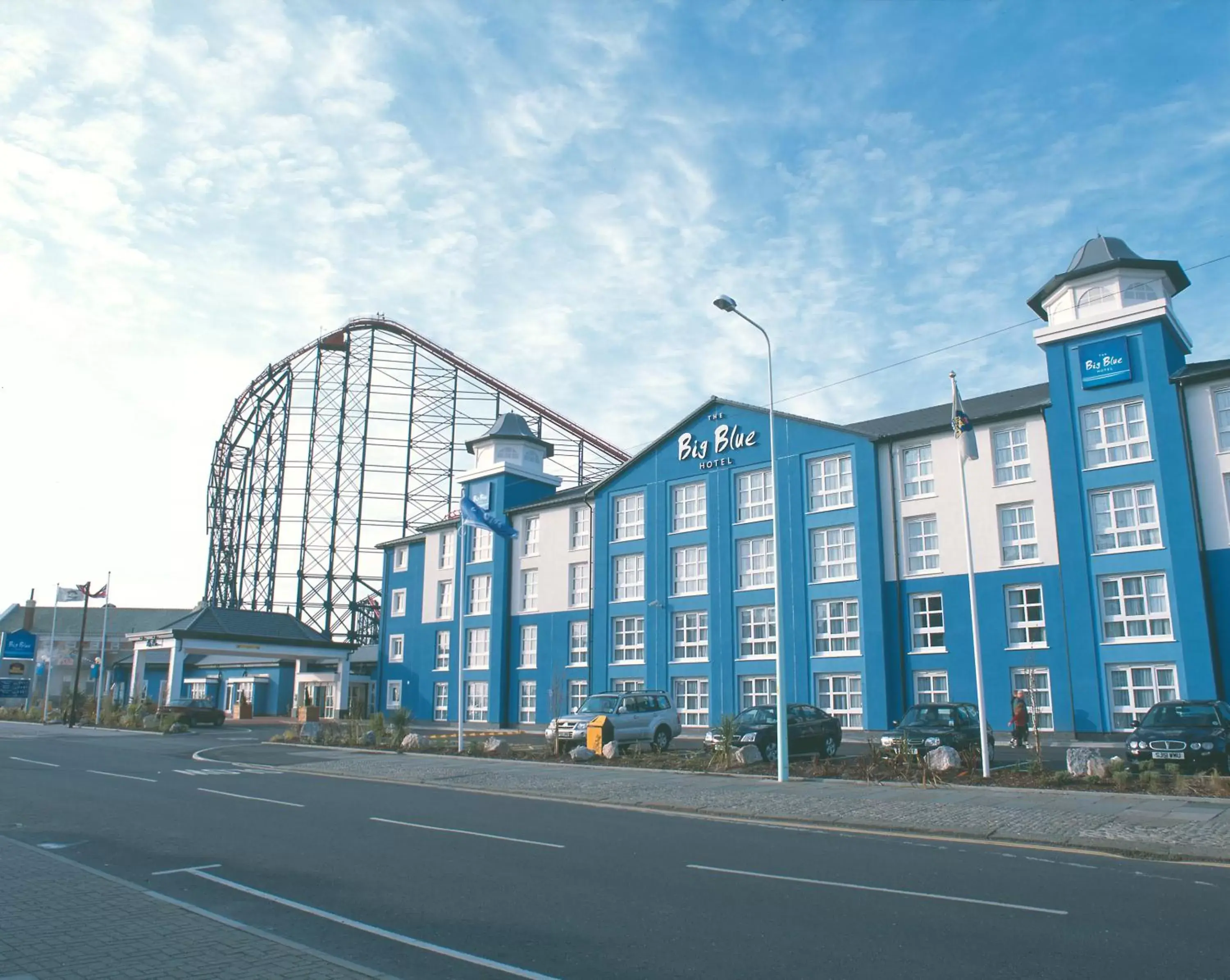 Facade/entrance, Property Building in The Big Blue Hotel - Blackpool Pleasure Beach