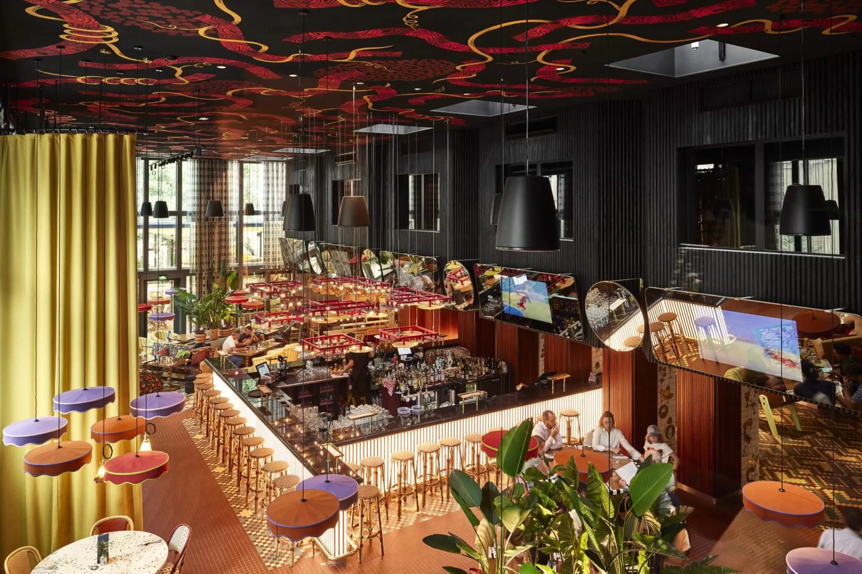 Restaurant/places to eat in Mama Shelter Dijon