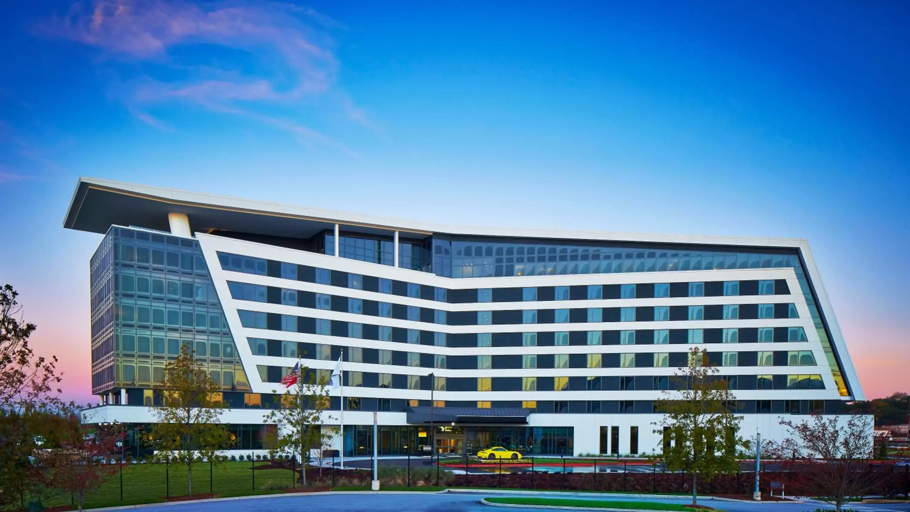 Property building in Kimpton Overland Hotel - Atlanta Airport by IHG Property building in Kimpton Overland Hotel - Atlanta Airport by IHG