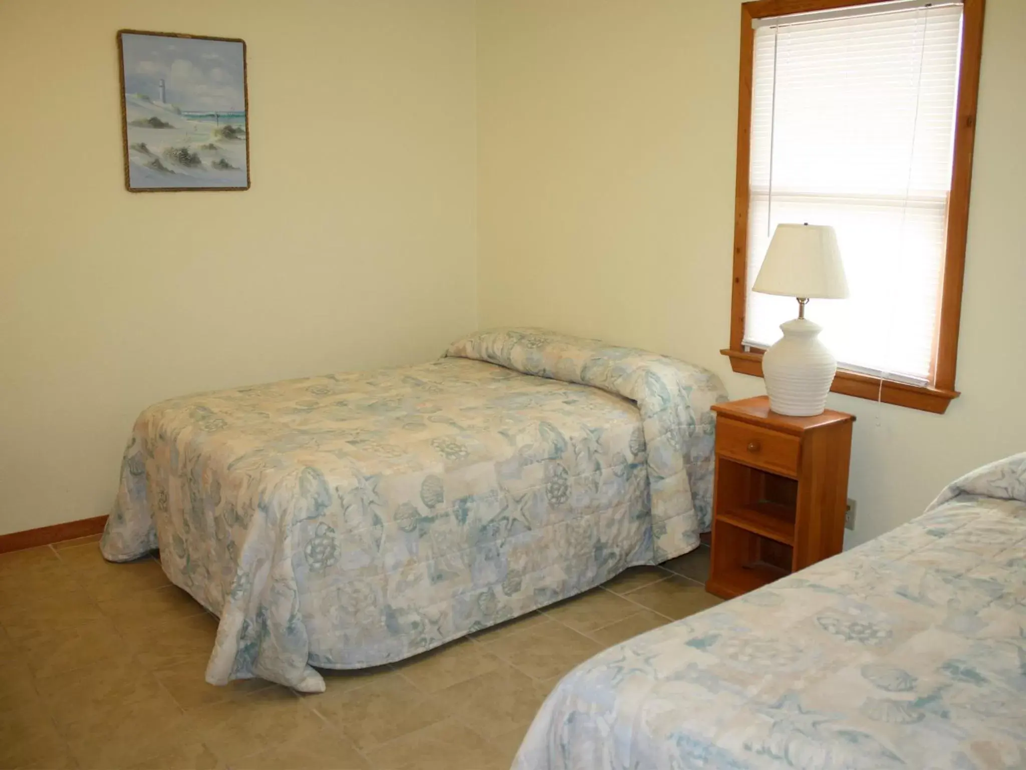 Two-Bedroom Suite - Oceanfront in Cape Hatteras Motel