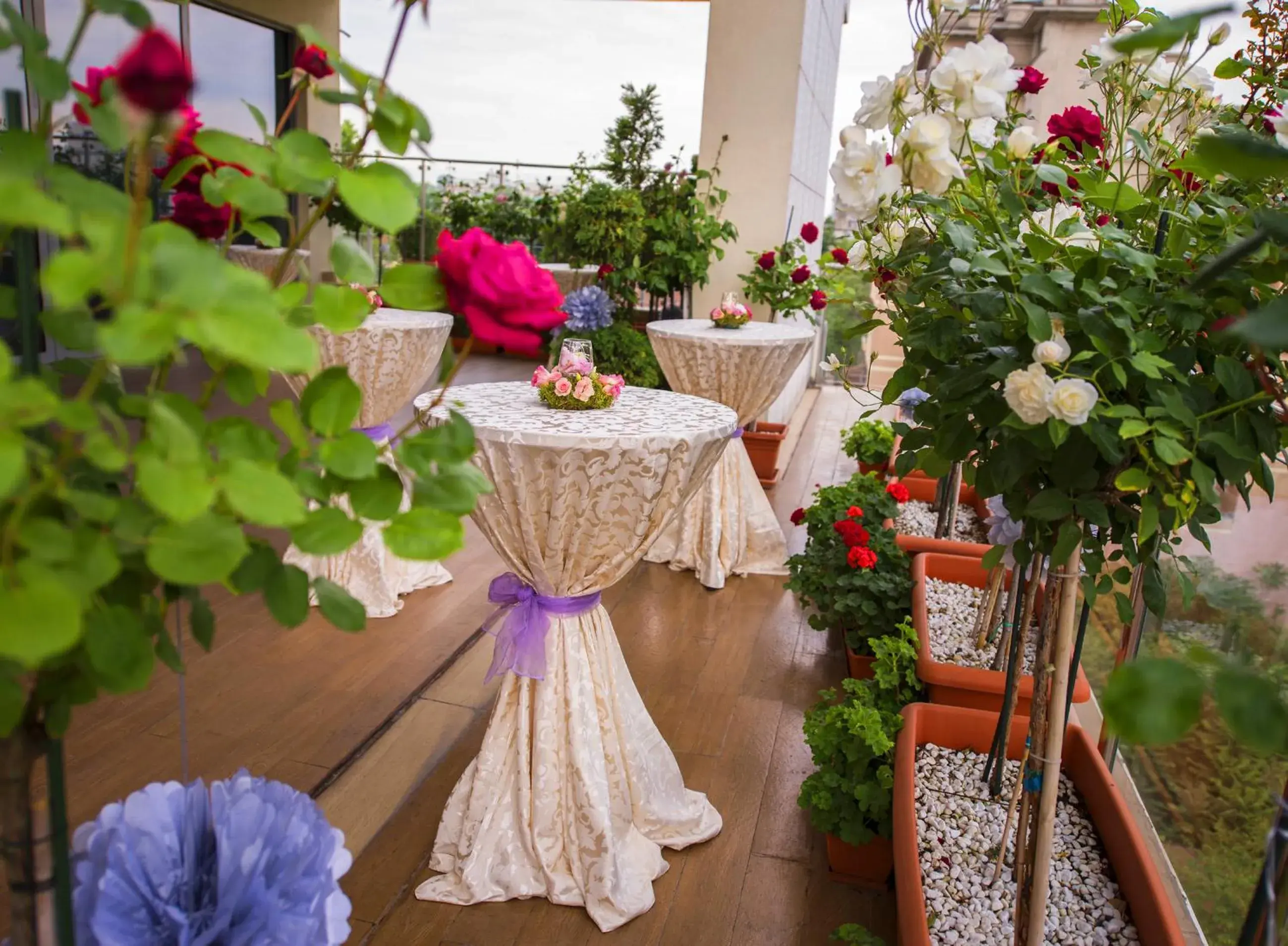 Garden, Banquet Facilities in Marshal Garden Hotel