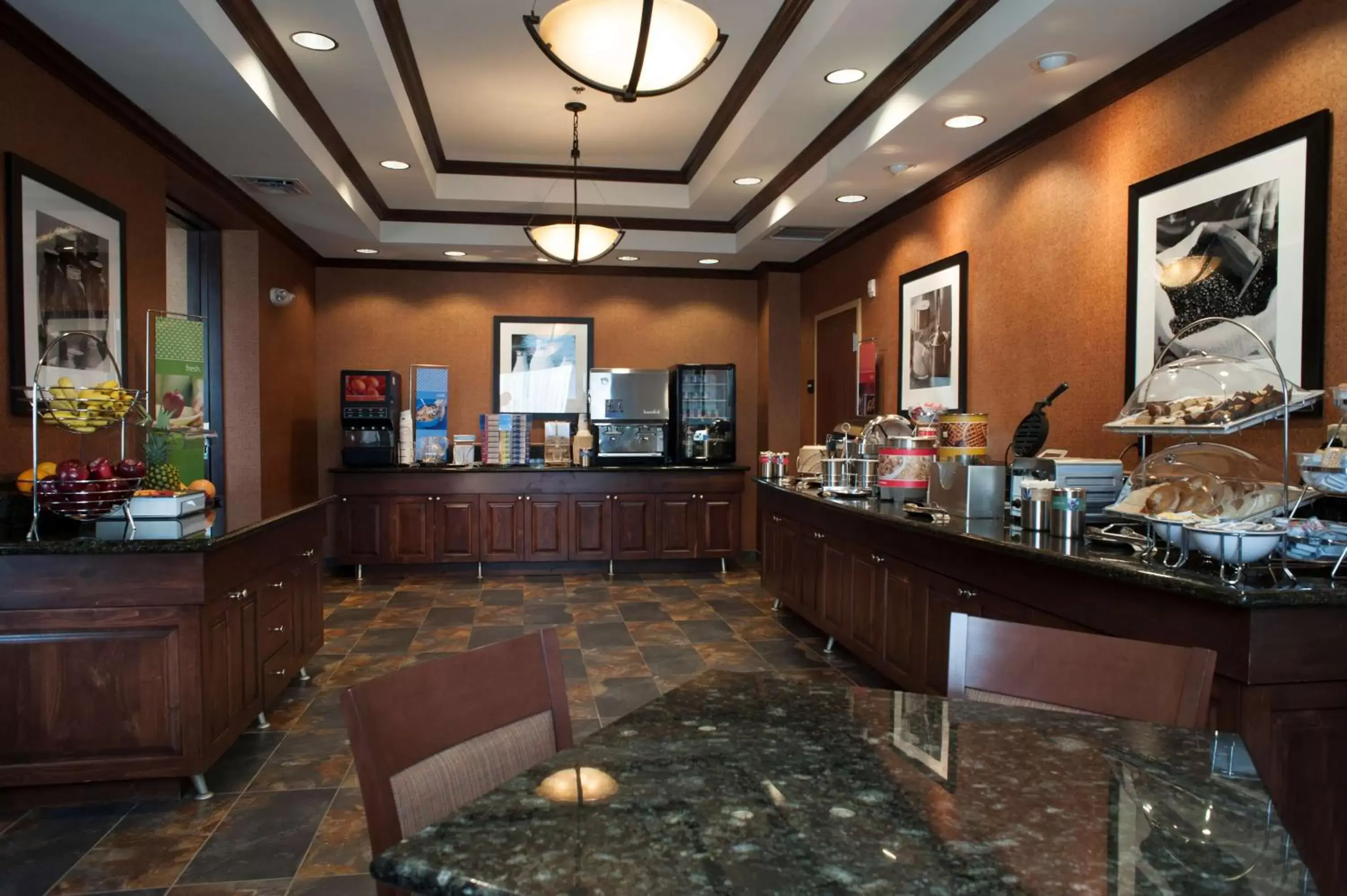Dining area, Restaurant/Places to Eat in Hampton Inn & Suites Pinedale