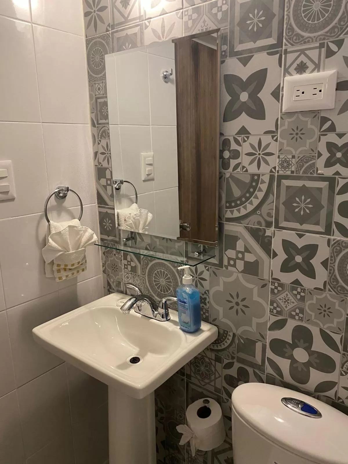 Bathroom in Hotel Casa Ceci Inn