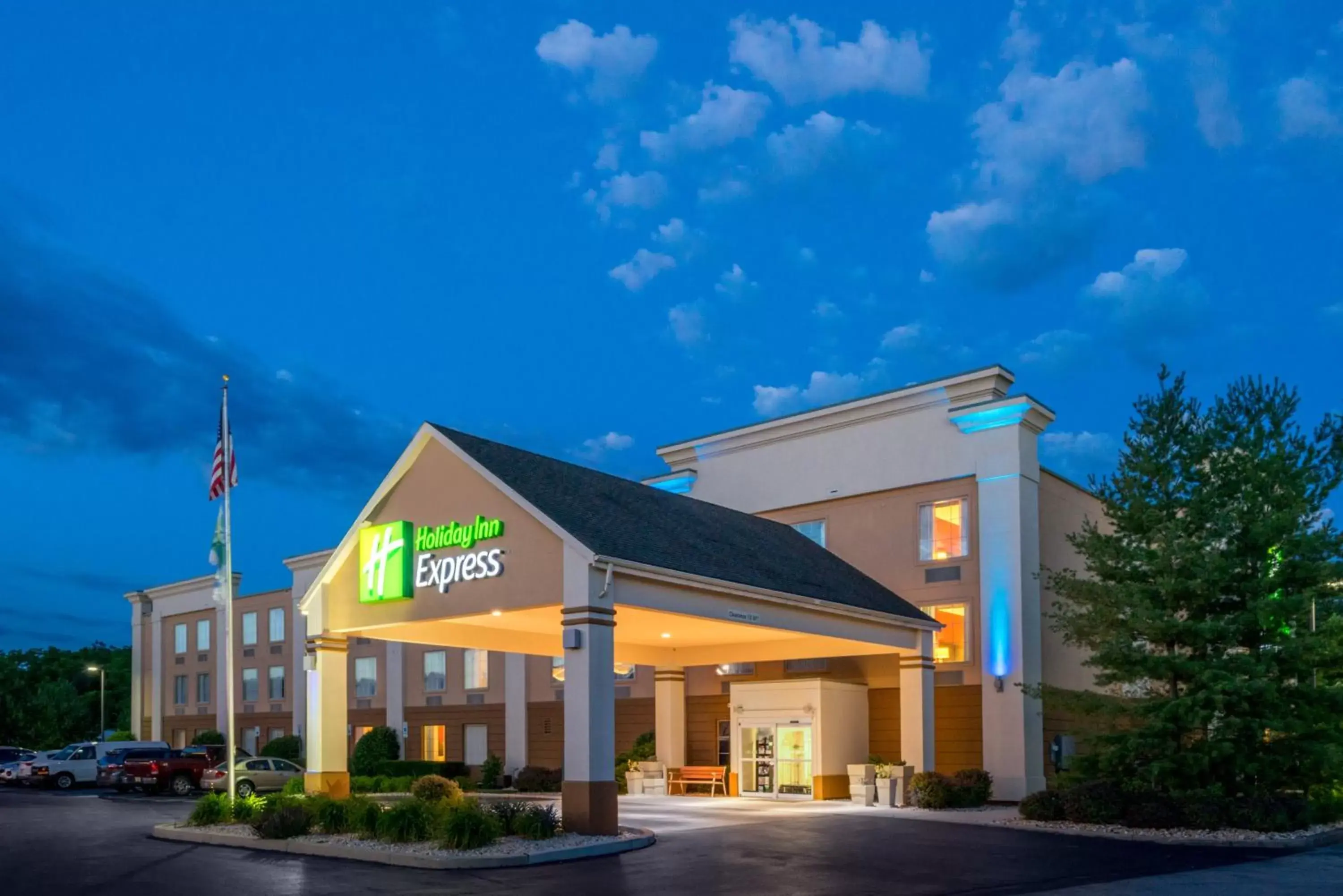 Property building in Holiday Inn Express Hanover by IHG Property building in Holiday Inn Express Hanover by IHG