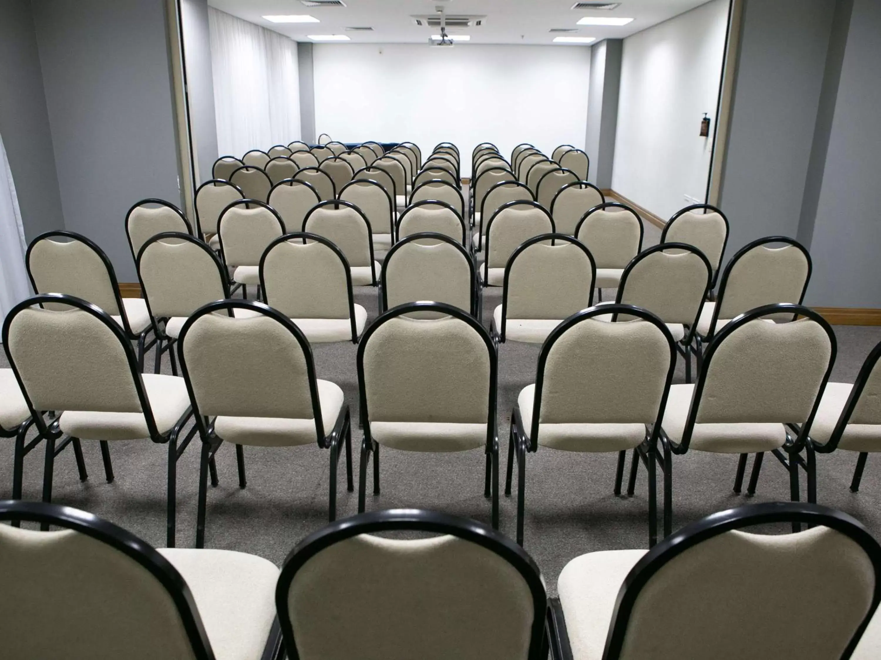 Meeting/conference room in Mercure Sao Caetano do Sul