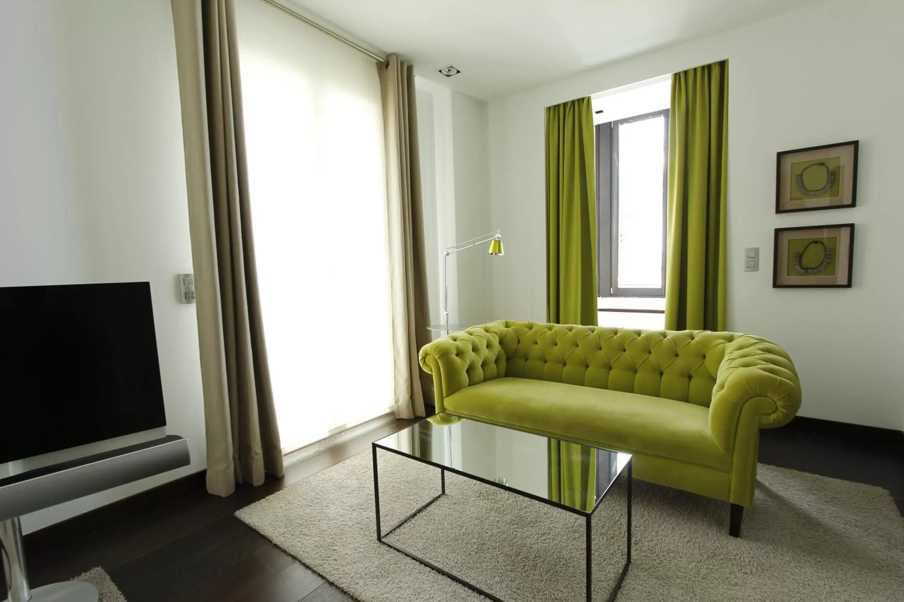 TV and multimedia, Seating Area in Hotel Ferrero - Singular's Hotels