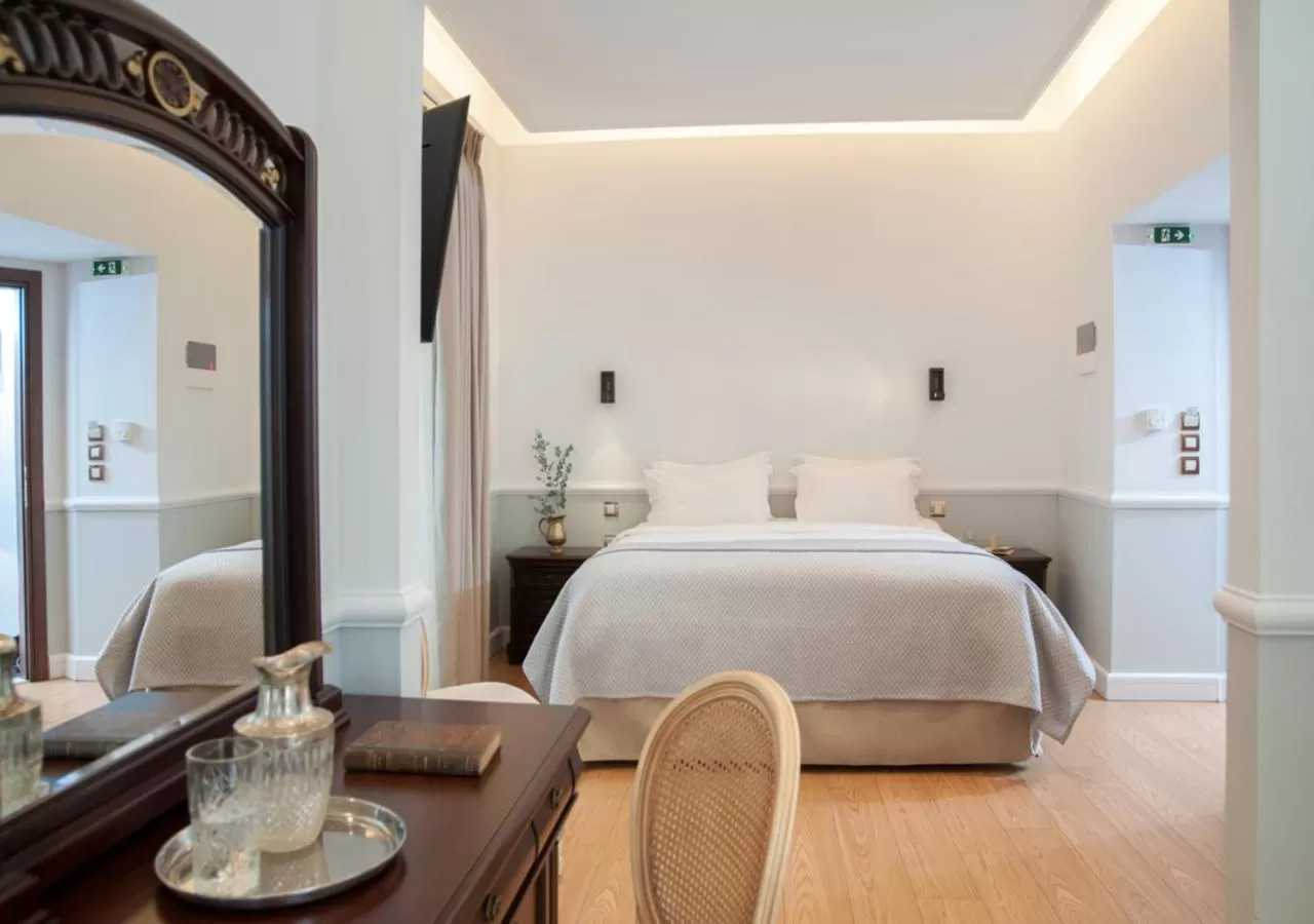 Photo of the whole room, Bed in Acropolis Ami Boutique Hotel