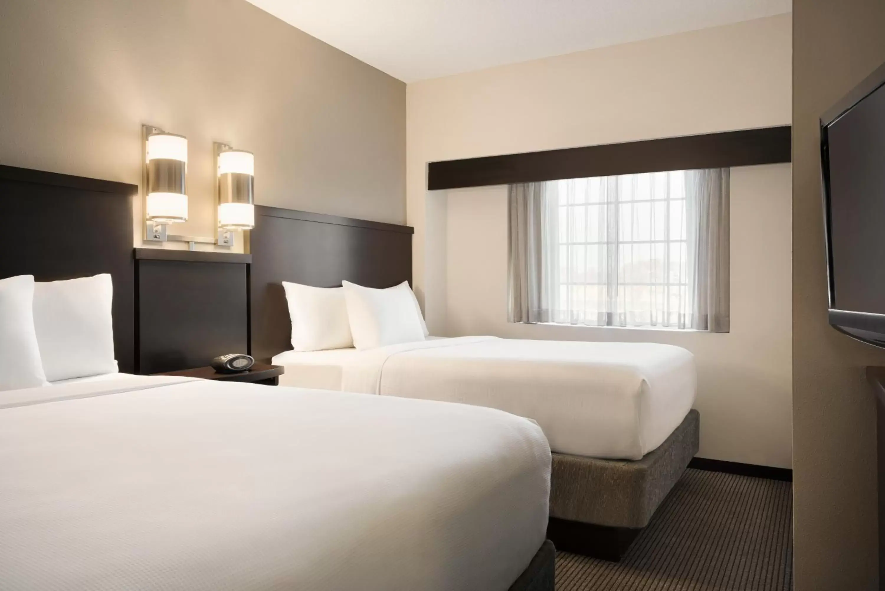 Queen Room with Two Queen Beds and Sofa Bed in Hyatt Place Philadelphia/ King of Prussia