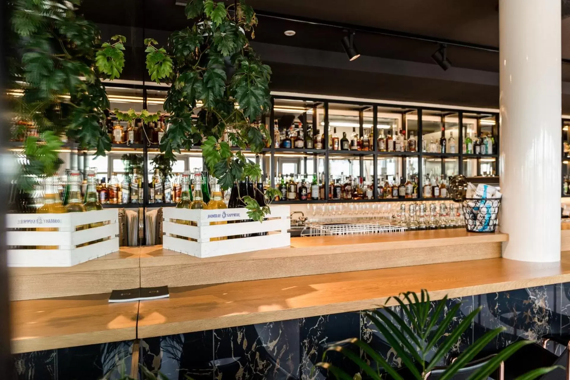 Lounge or bar in GINN Hotel Hamburg Elbspeicher Lounge or bar in GINN Hotel Hamburg Elbspeicher