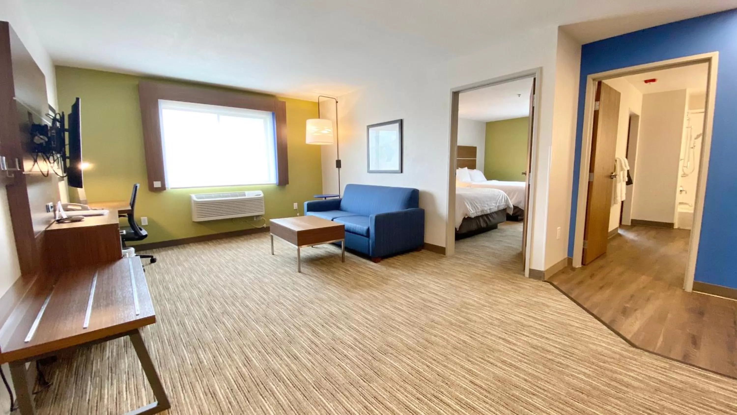 Photo of the whole room, Bed in Holiday Inn Express Park City by IHG