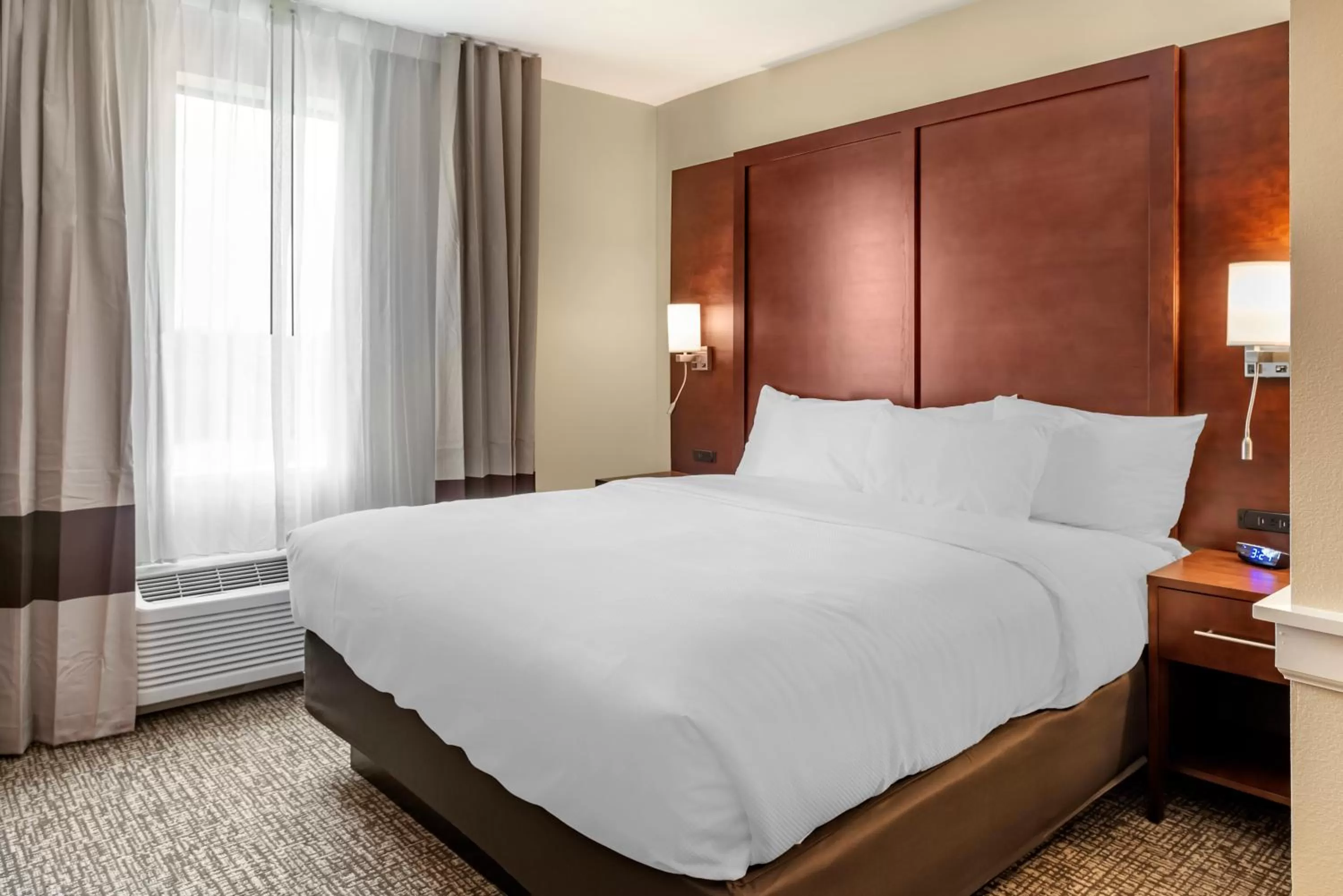 Bedroom, Bed in Comfort Inn & Suites Winchester