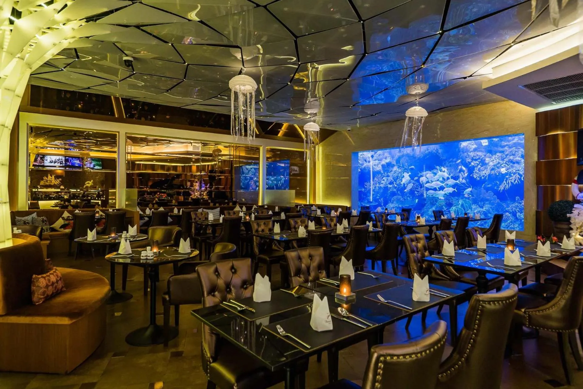 Restaurant/places to eat in Amaranta Hotel