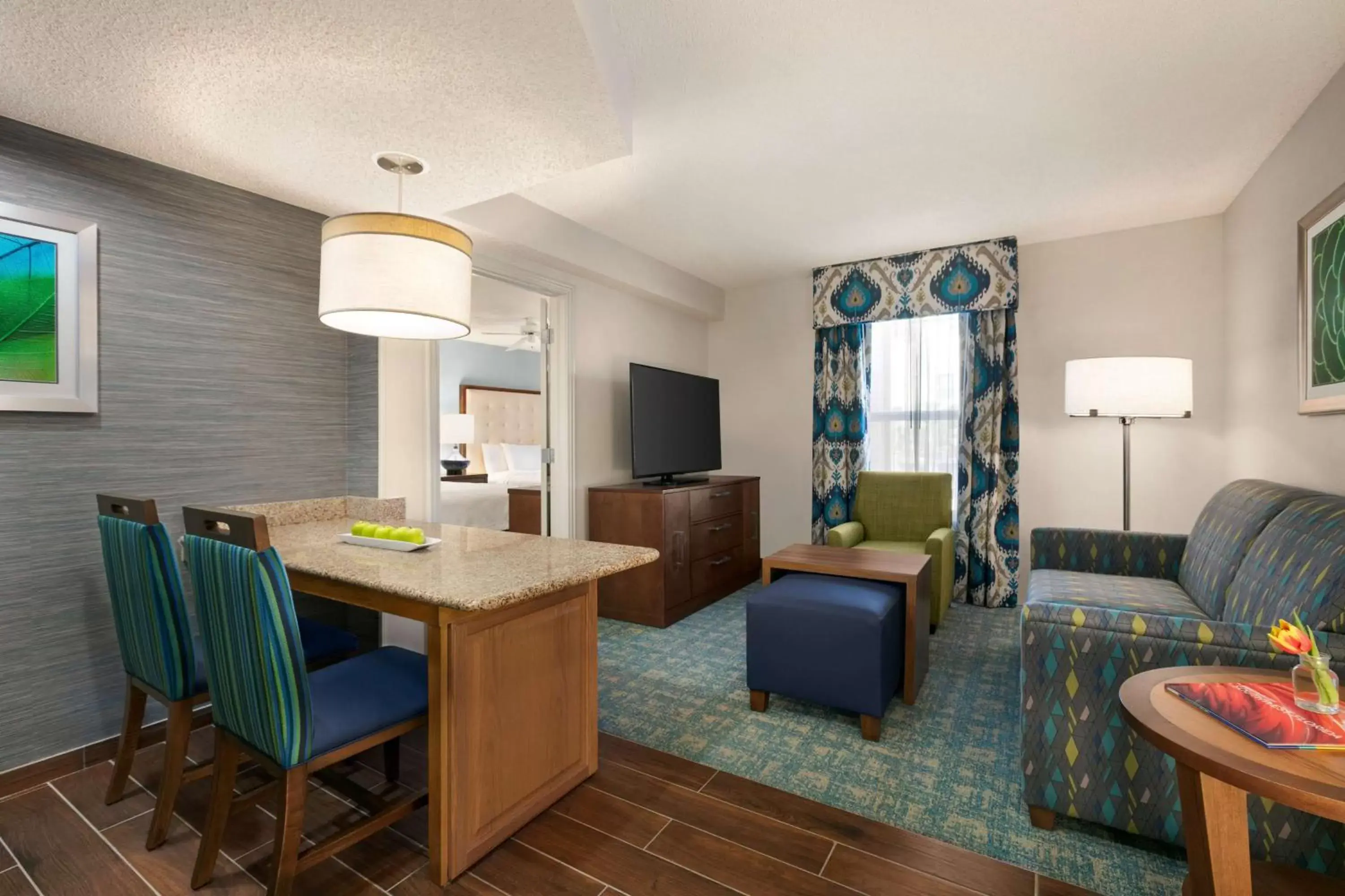 Bedroom, Seating Area in Homewood Suites by Hilton Fort Myers