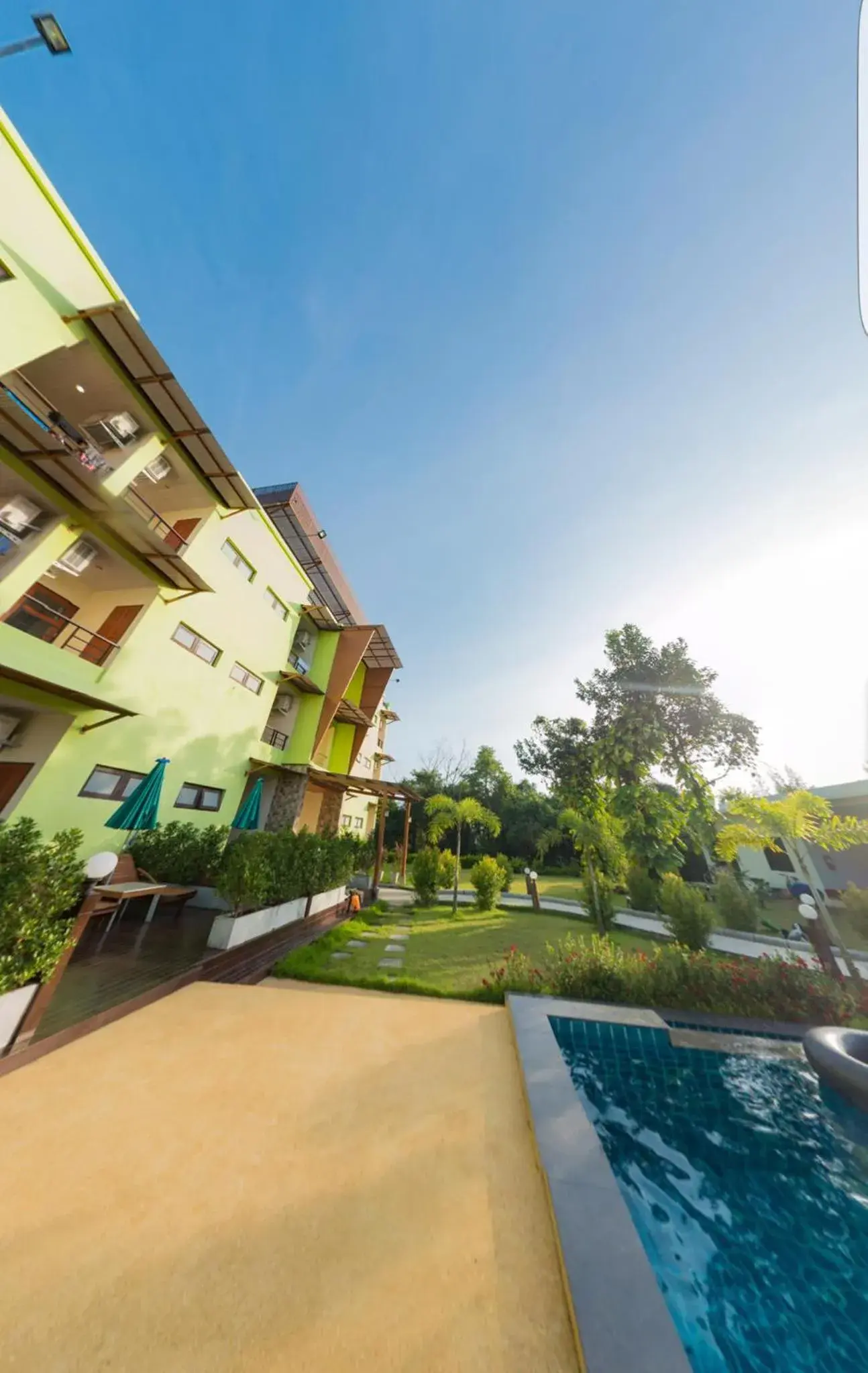 Swimming Pool in Morakot Lanta Resort