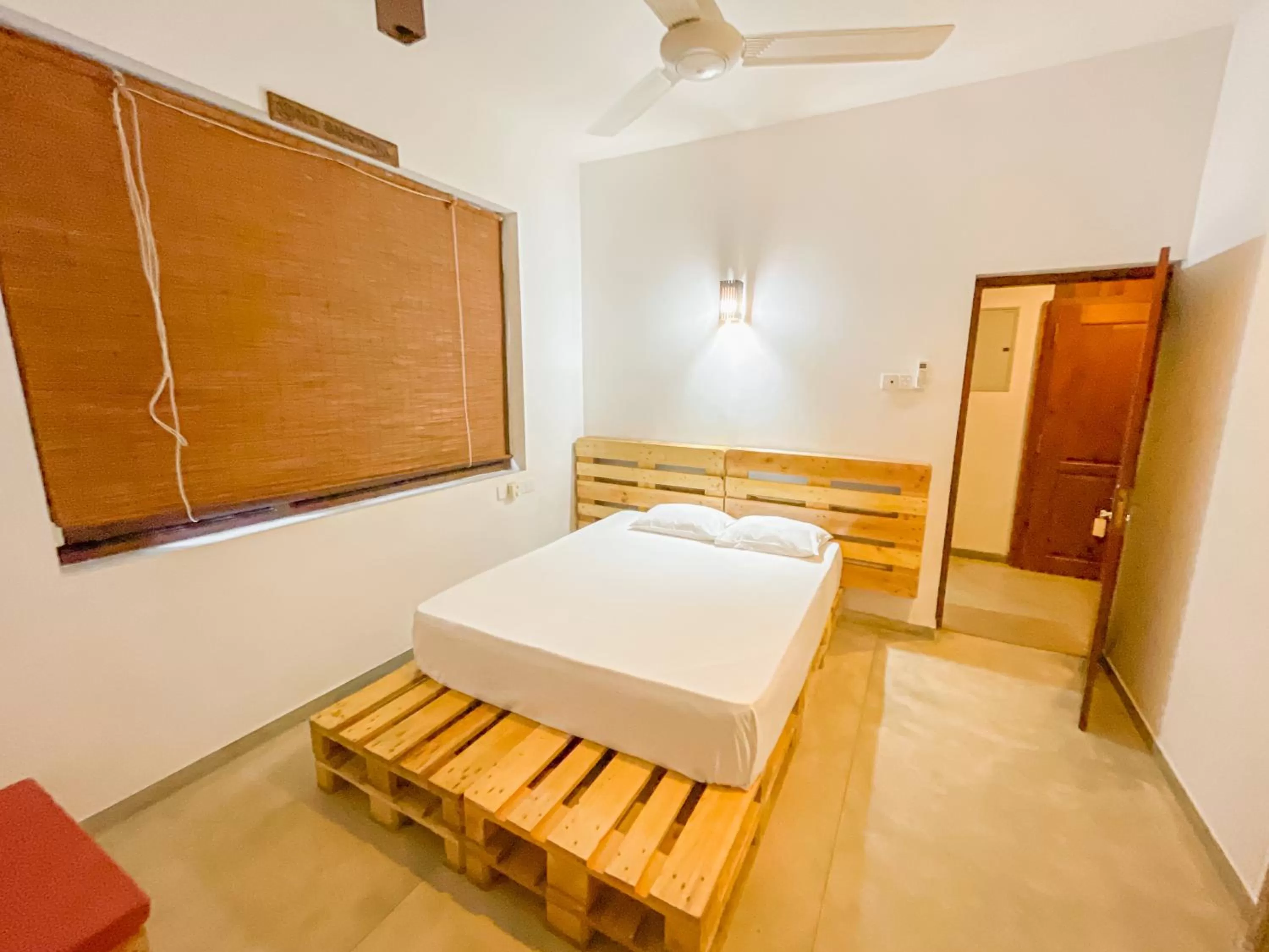 Bed in Battaramulla Boutique Villa