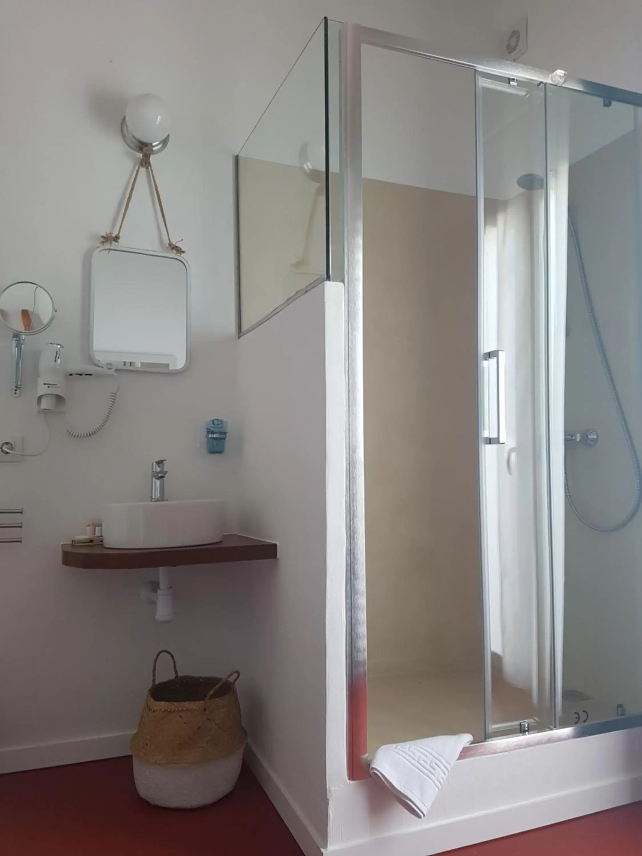 Shower, Bathroom in My Rooms Ciutadella Adults Only by My Rooms Hotels
