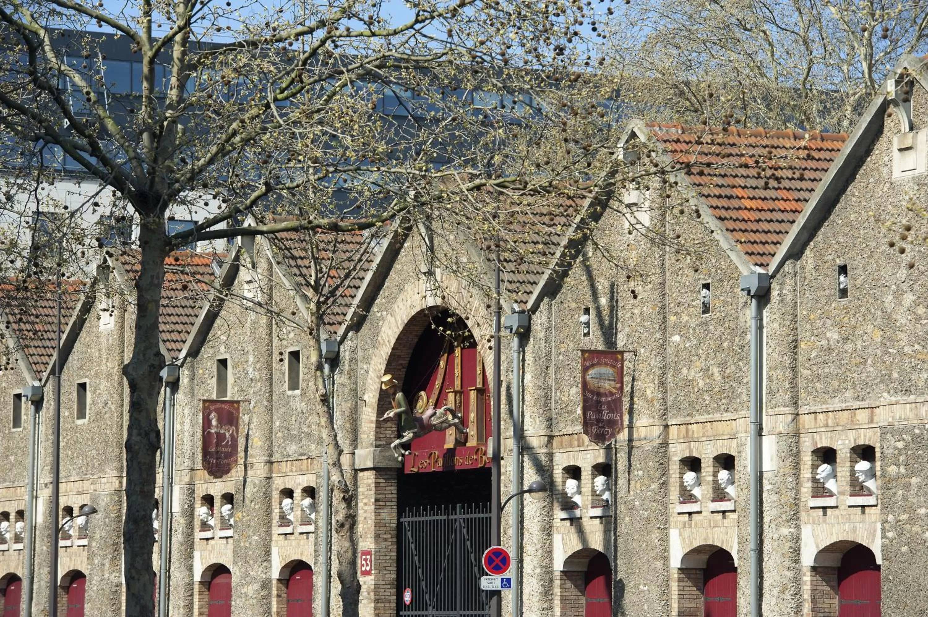 Nearby landmark in Kyriad Hotel XIII Italie Gobelins