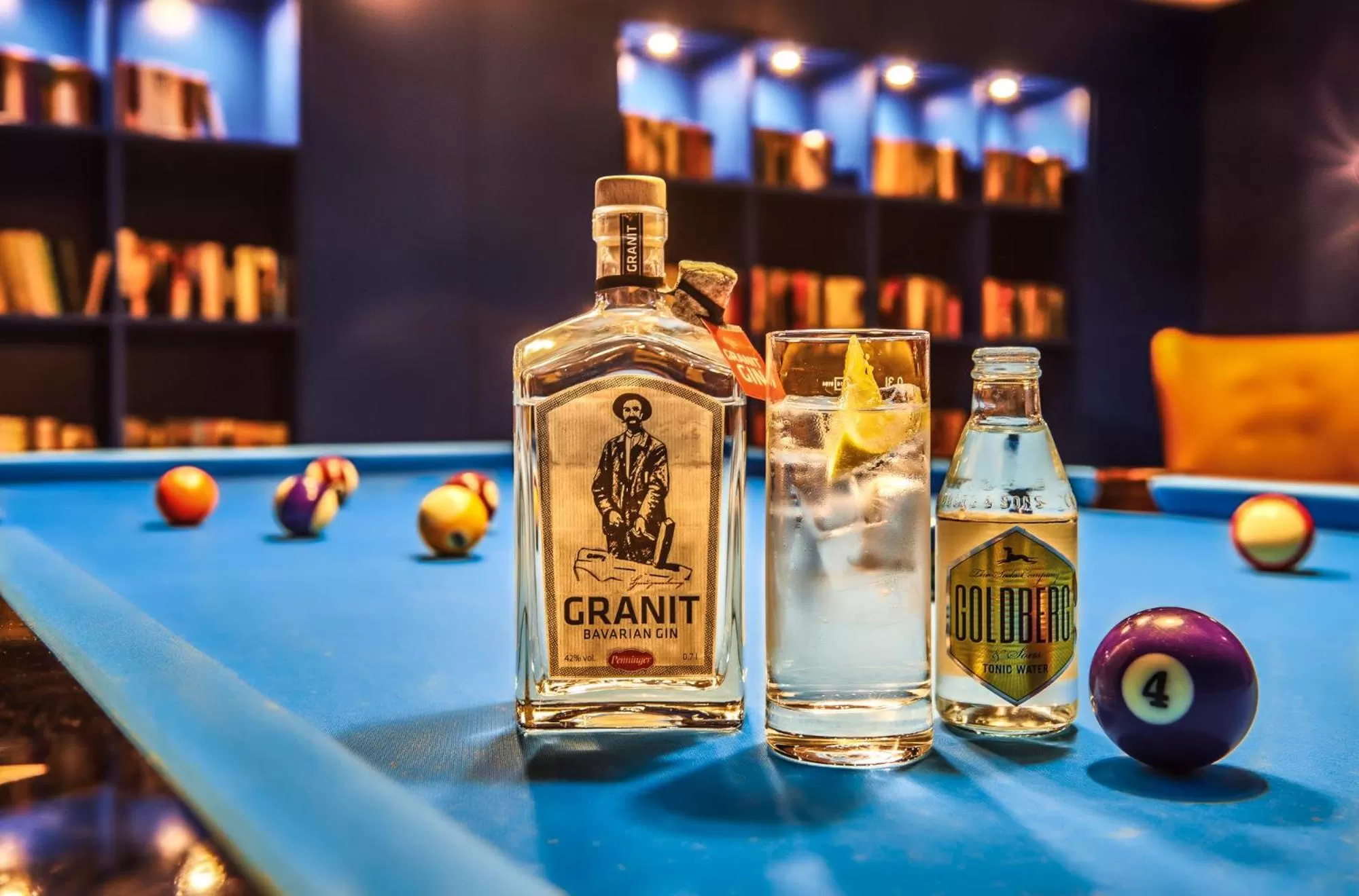 Billiard in Das Aunhamer Suite & Spa Hotel