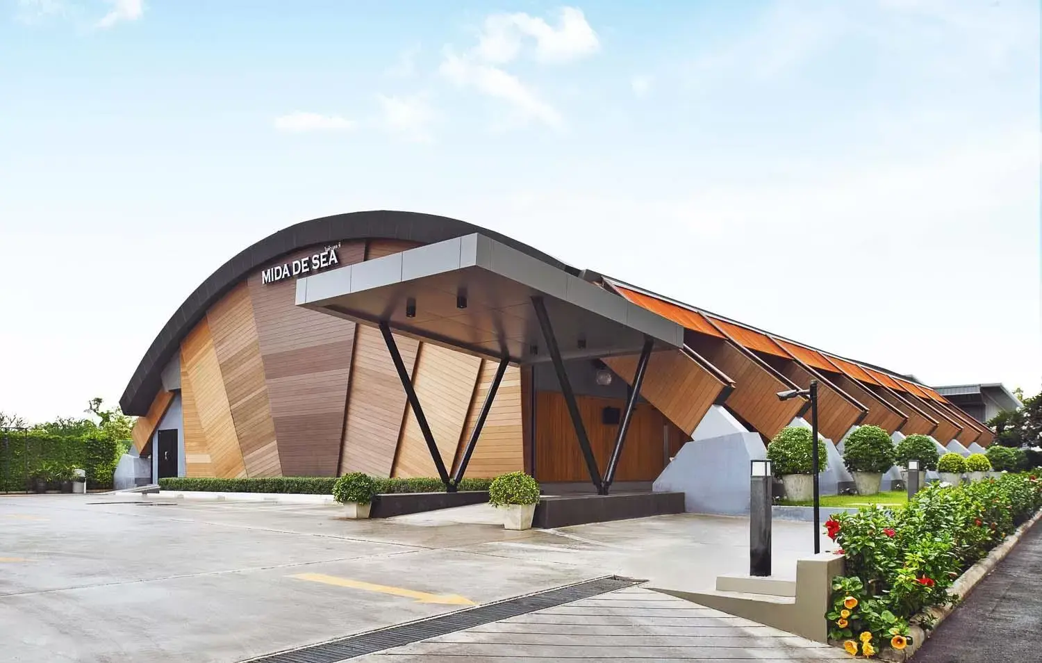 Property building in Mida De Sea Hua Hin - SHA PLUS Property building in Mida De Sea Hua Hin - SHA PLUS