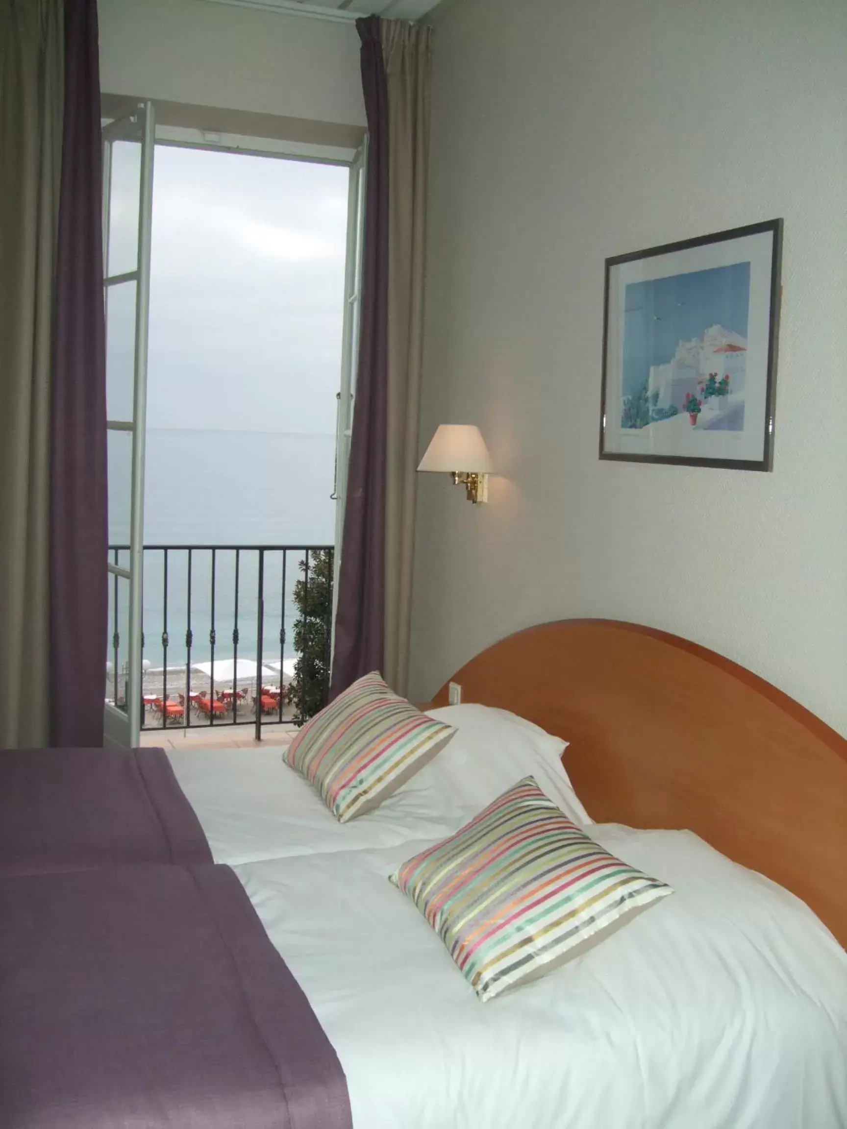 Bed in Hôtel Vacances Bleues Balmoral