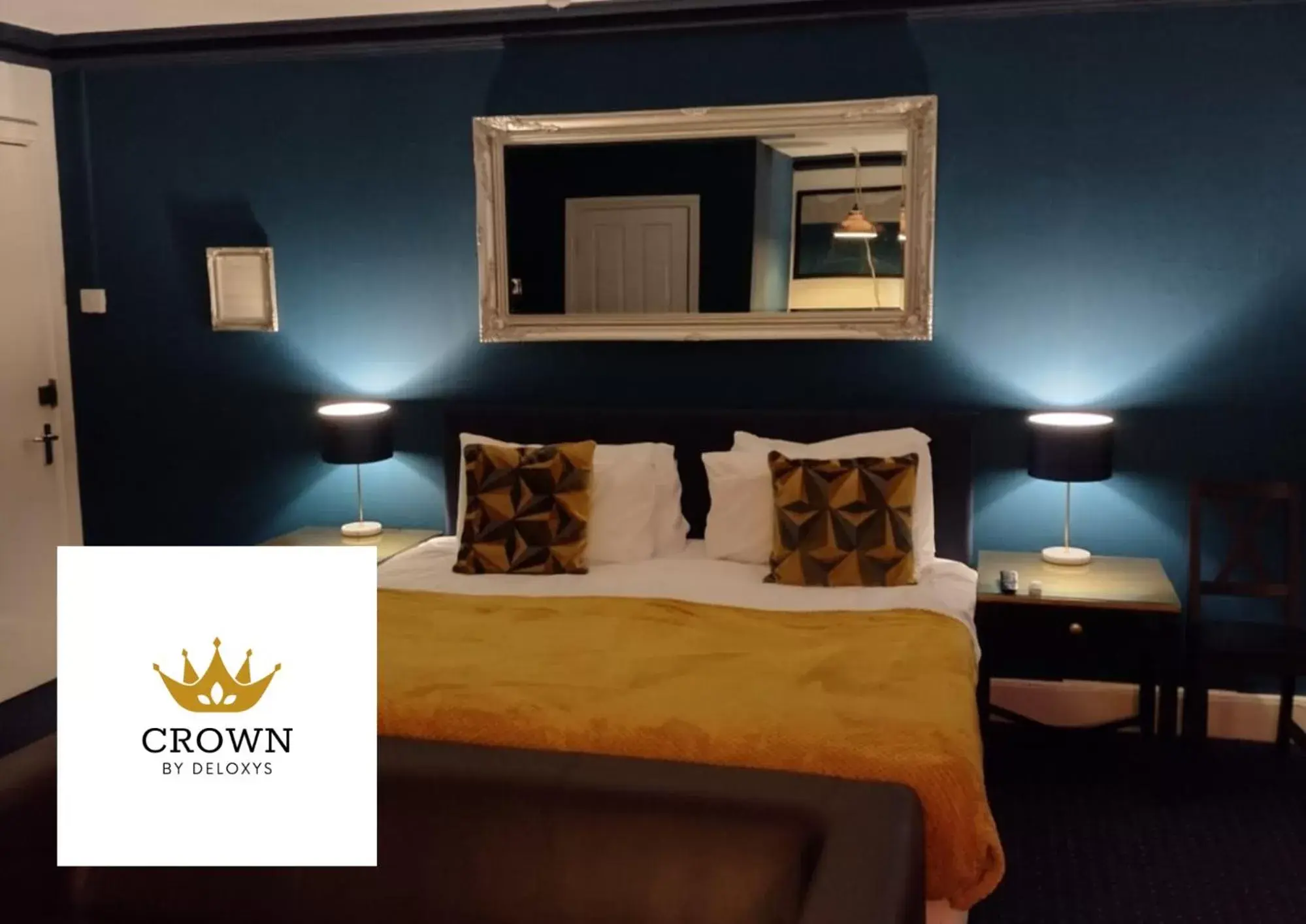 Bed in The Crown Inn Keynsham