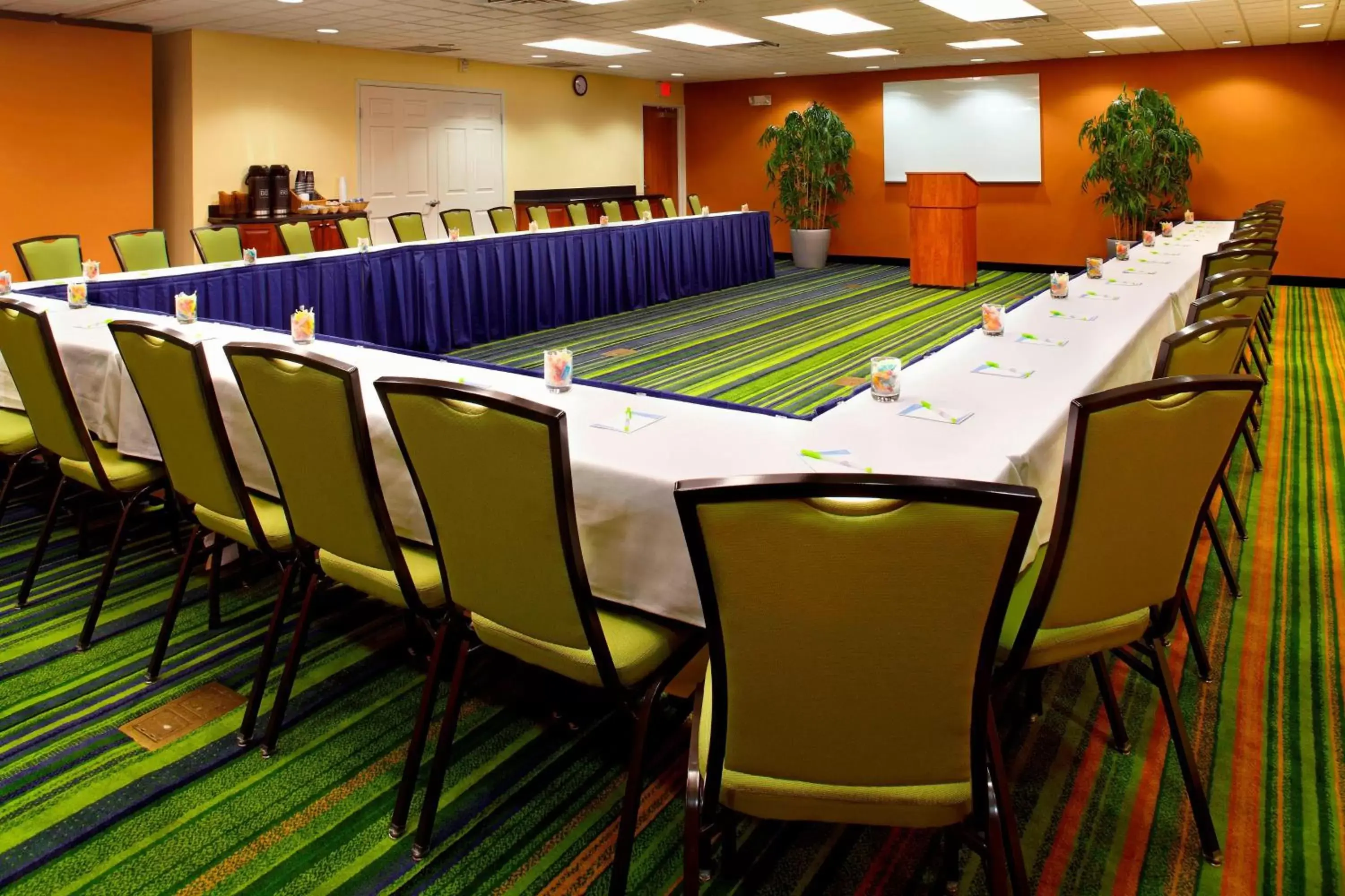 Meeting/conference room in Fairfield Inn & Suites Phoenix Midtown