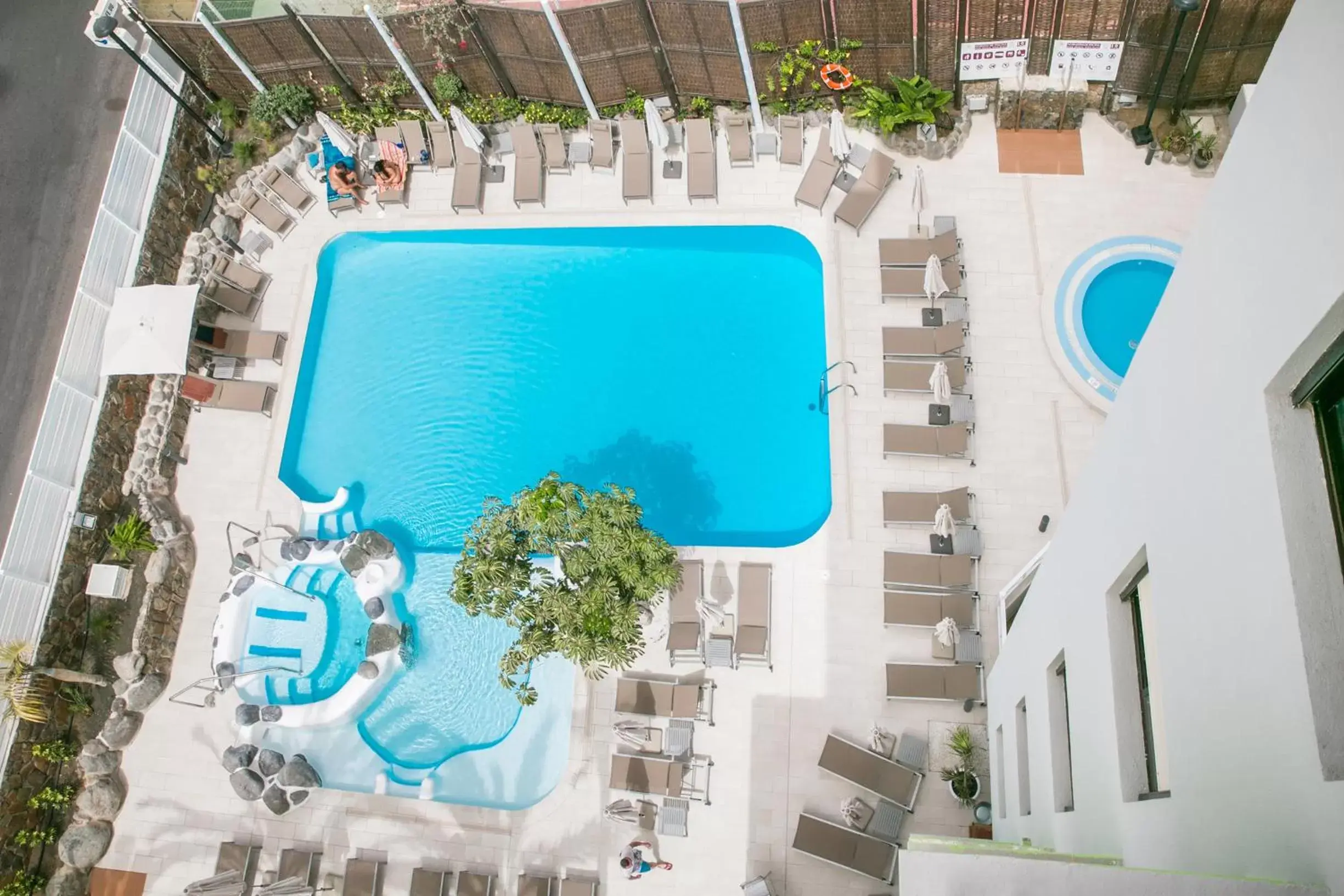 Bird's eye view, Pool View in Hotel LIVVO Anamar Suites