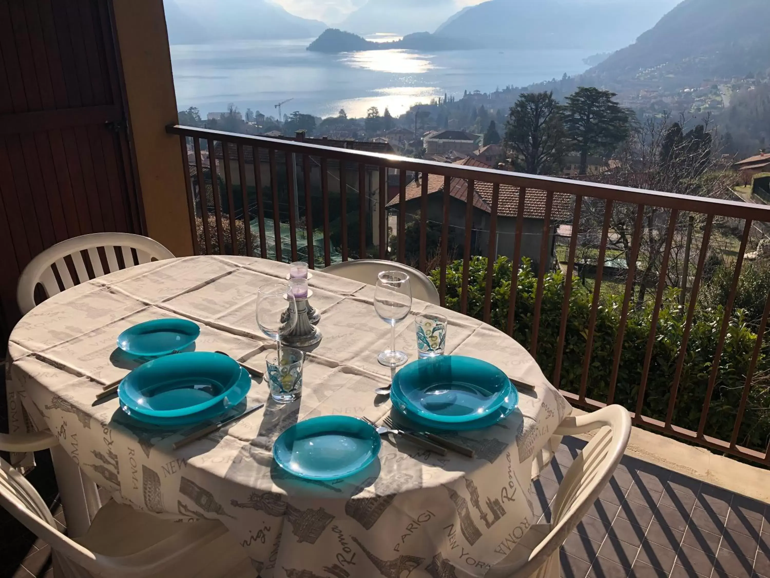 Balcony/Terrace in Menaggio appartamento le Terrazze