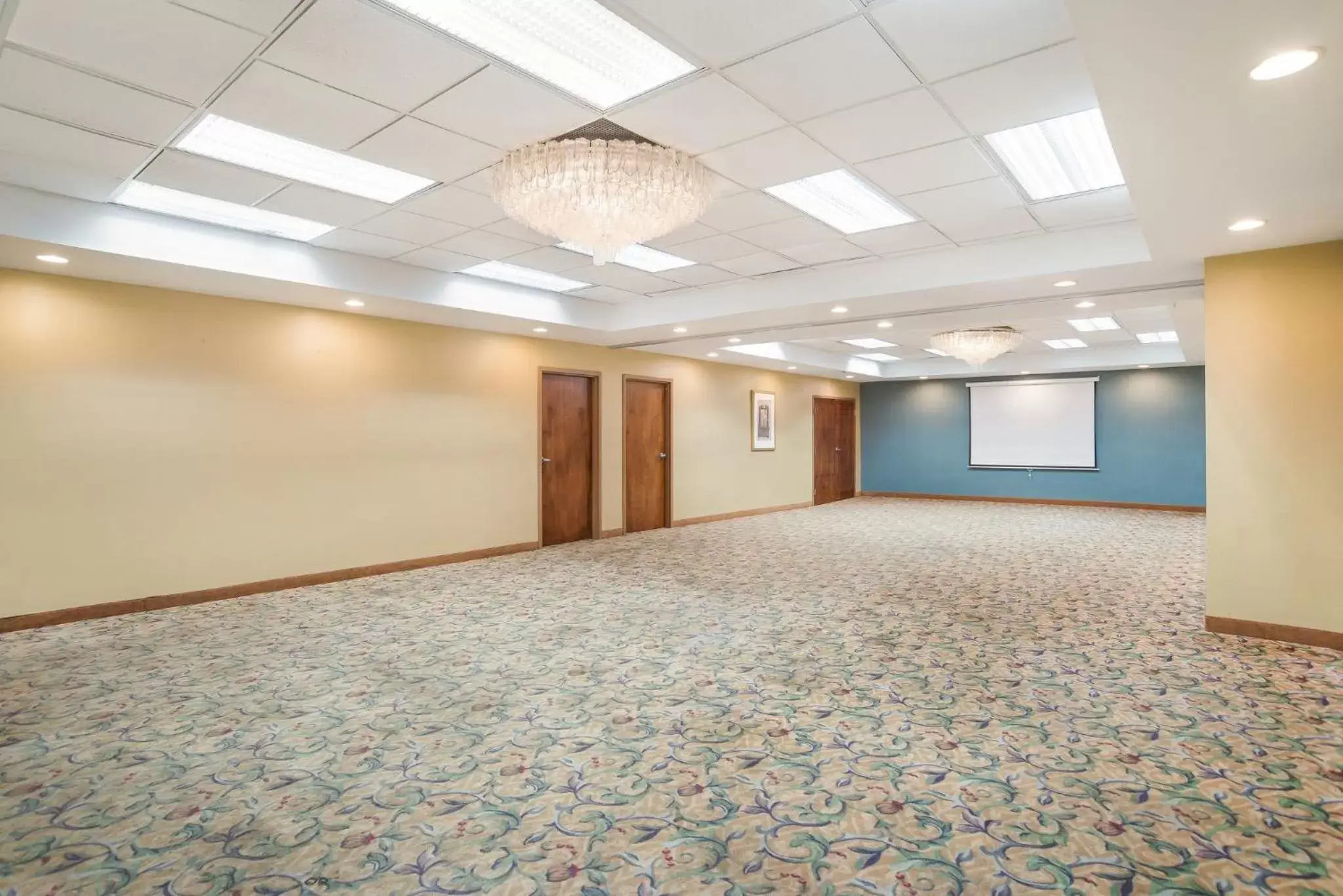 Meeting/conference room in Red Roof Inn Baltimore South Glen Burnie