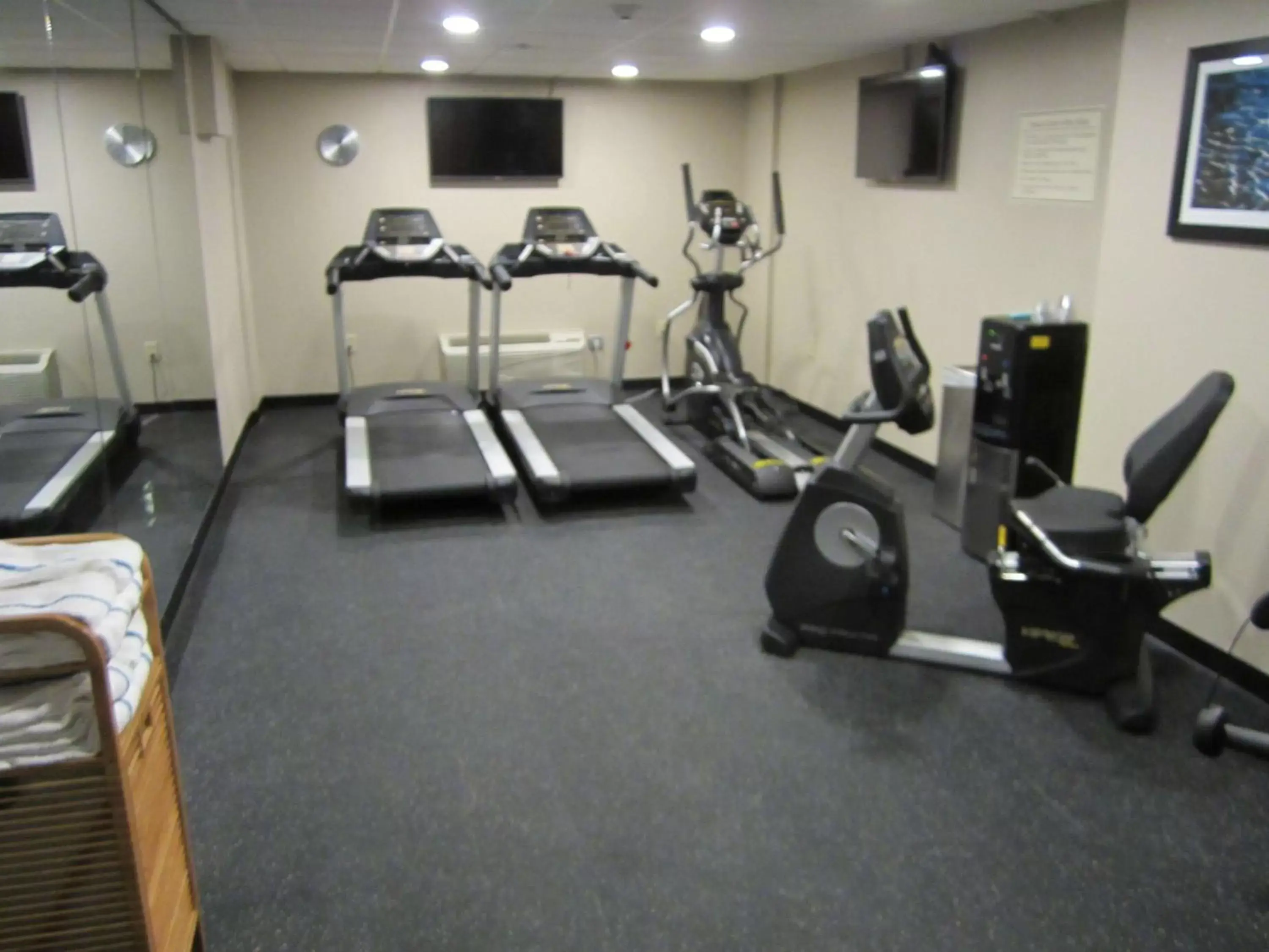 Fitness centre/facilities in Best Western Plus Sunrise Inn