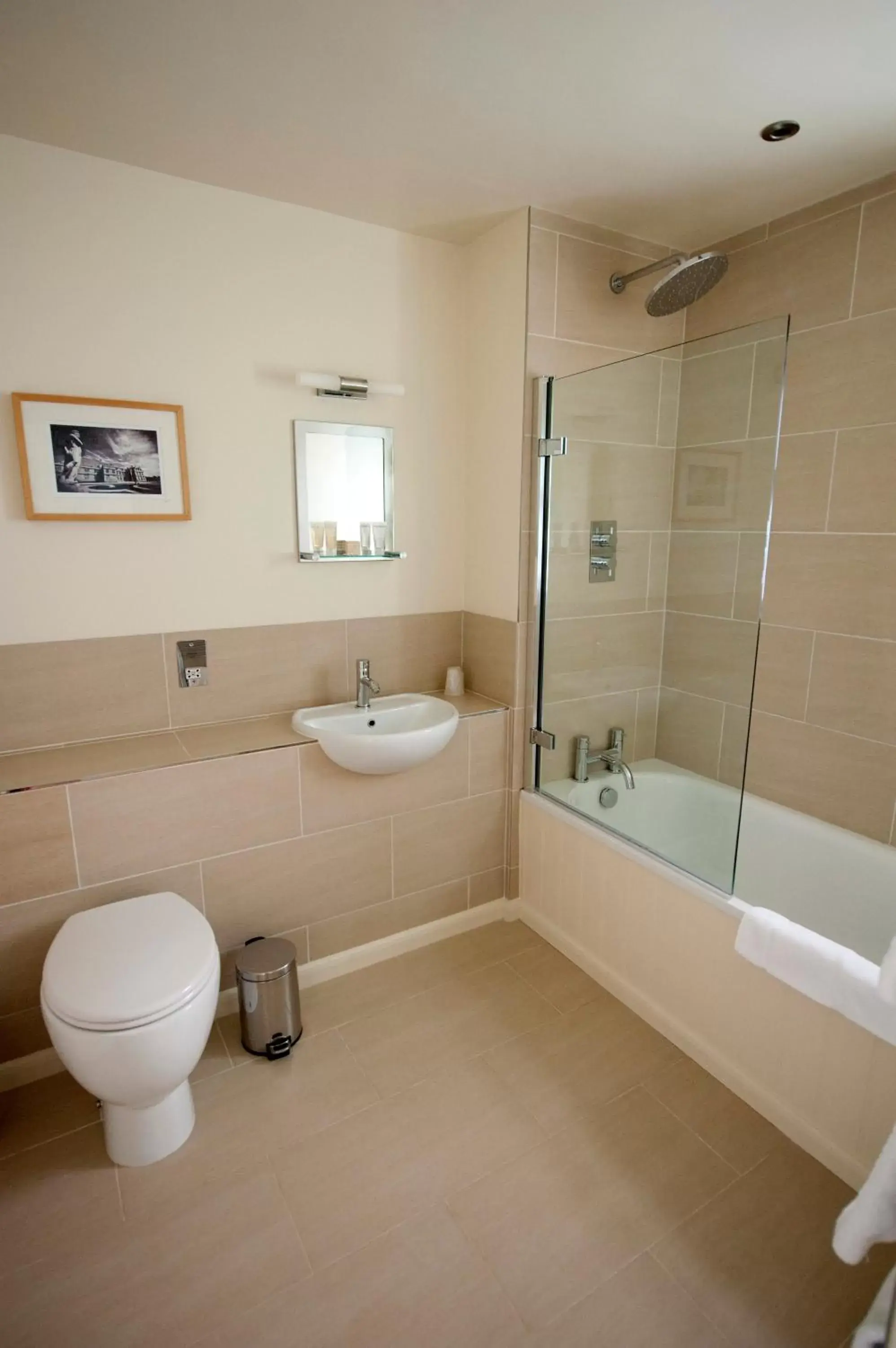 Shower, Bathroom in The Marquess of Exeter