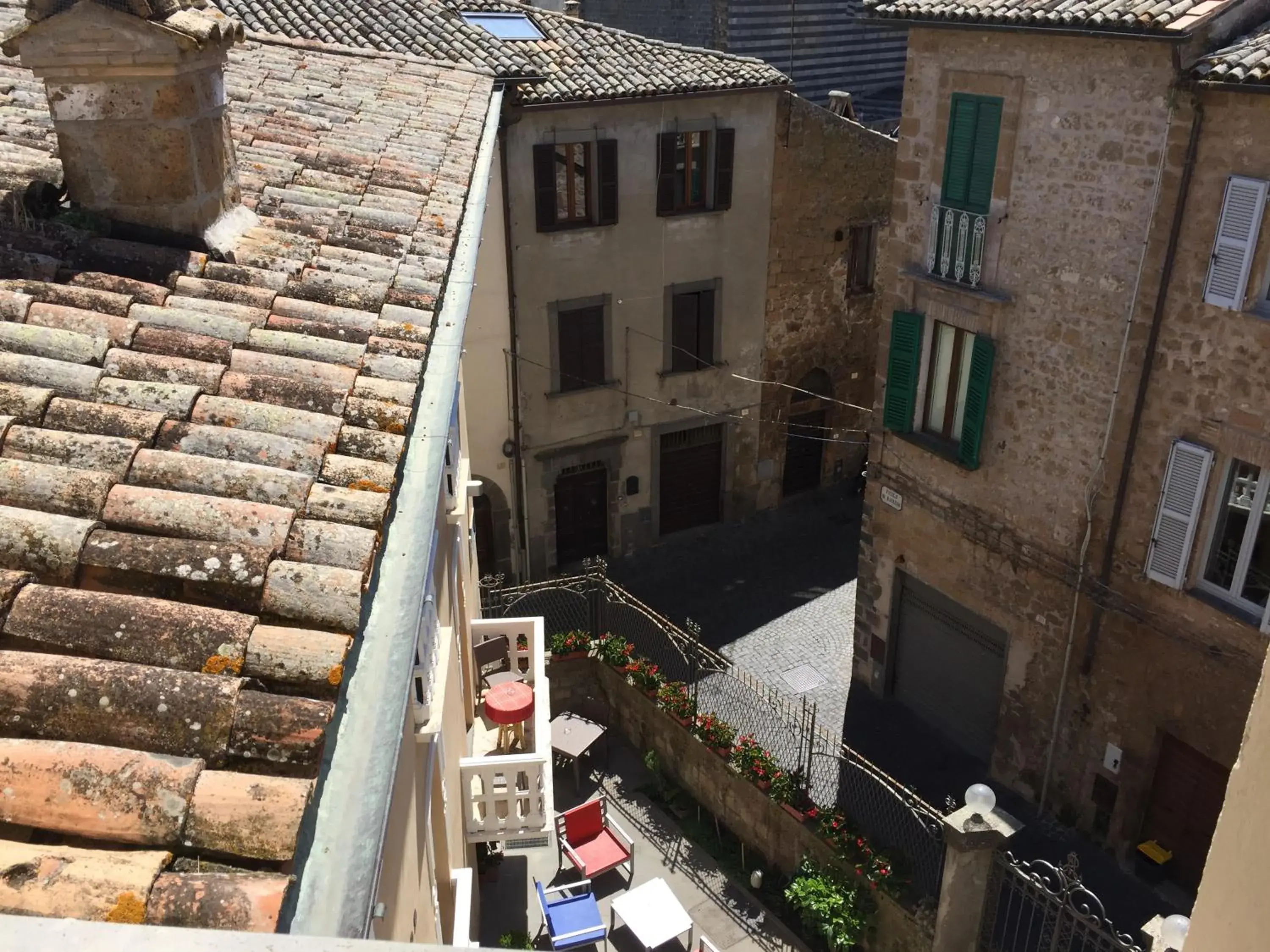 Garden view, Neighborhood in Hotel Duomo