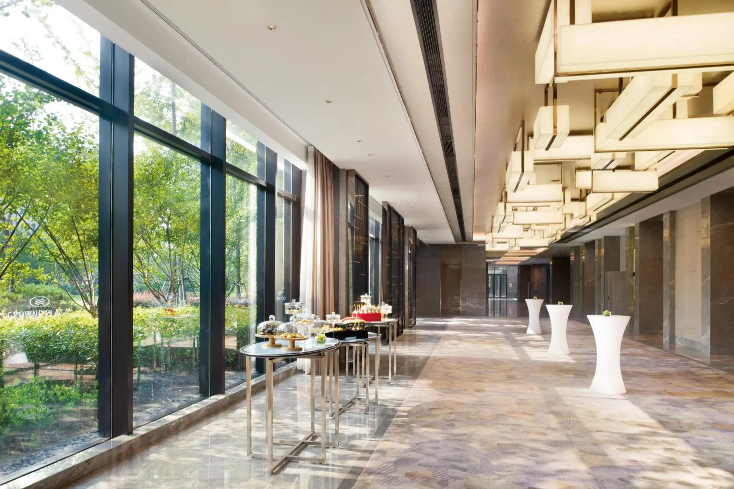 Restaurant/places to eat in Crowne Plaza Shanghai Pujiang, an IHG Hotel