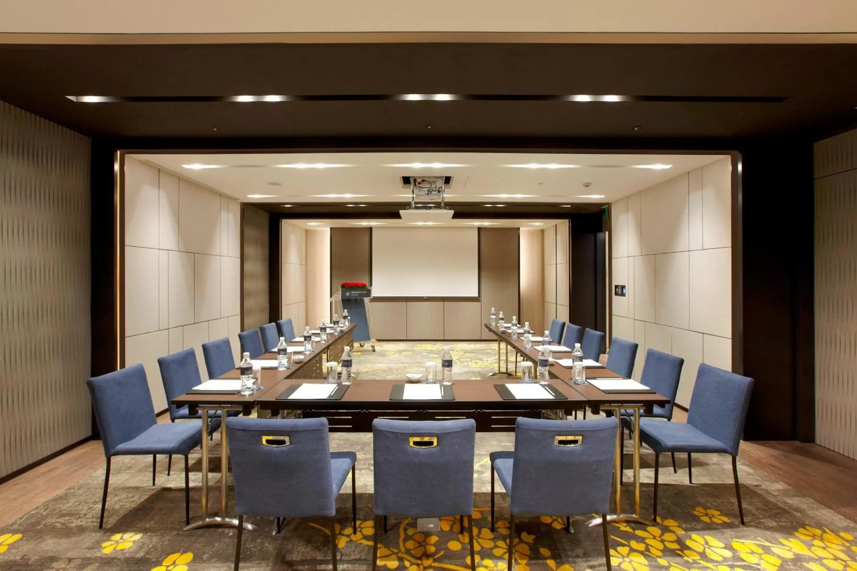Meeting/conference room in Sheraton Grand Taipei Hotel