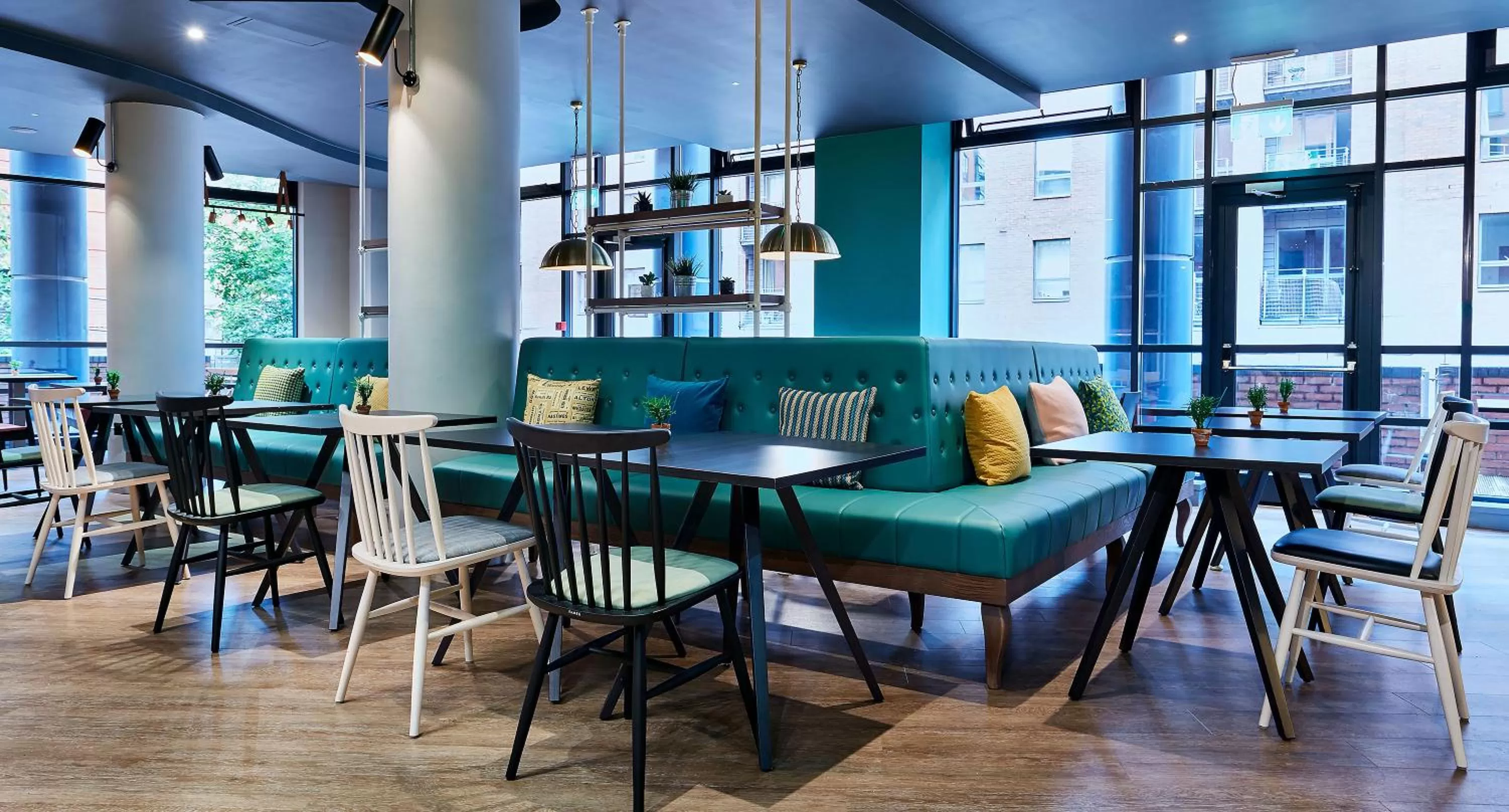 Restaurant/places to eat in Leonardo Hotel Manchester Central